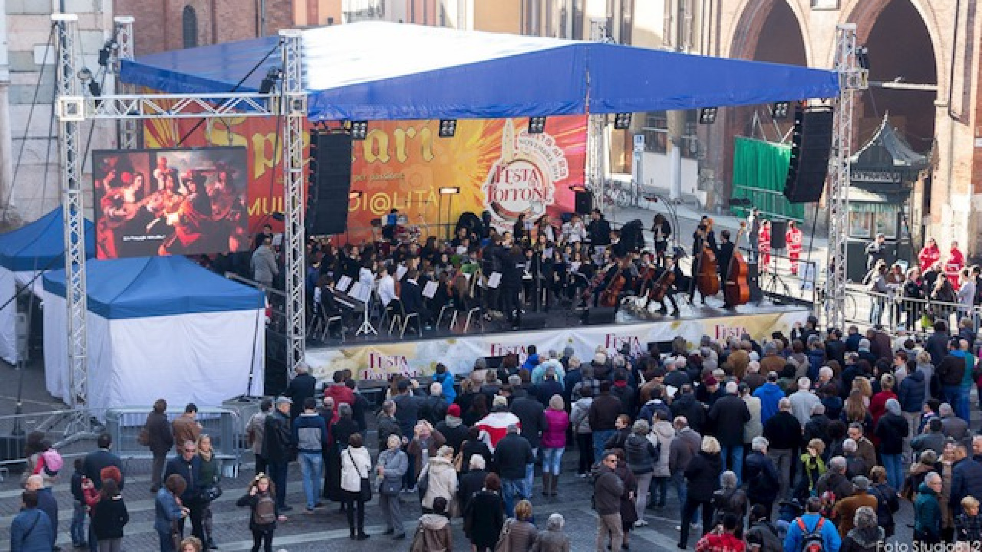 Immagine di Macchè festa, questa è guerra del Torrone