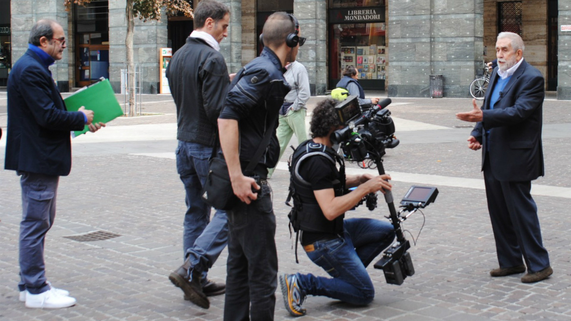 Immagine di Parte da Cremona la maratona tv su Tognazzi in onda sul canale Iris di Mediaset Le riprese in città con il critico Tatti Sanguineti