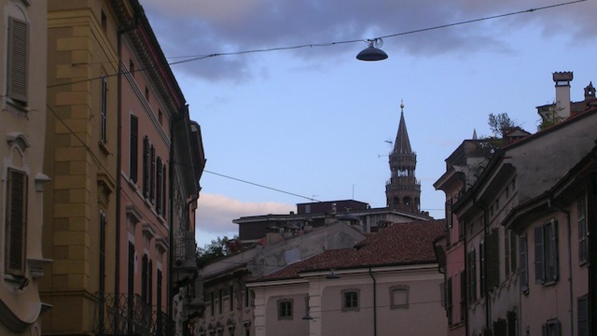 Immagine di Piano, quasi fermo