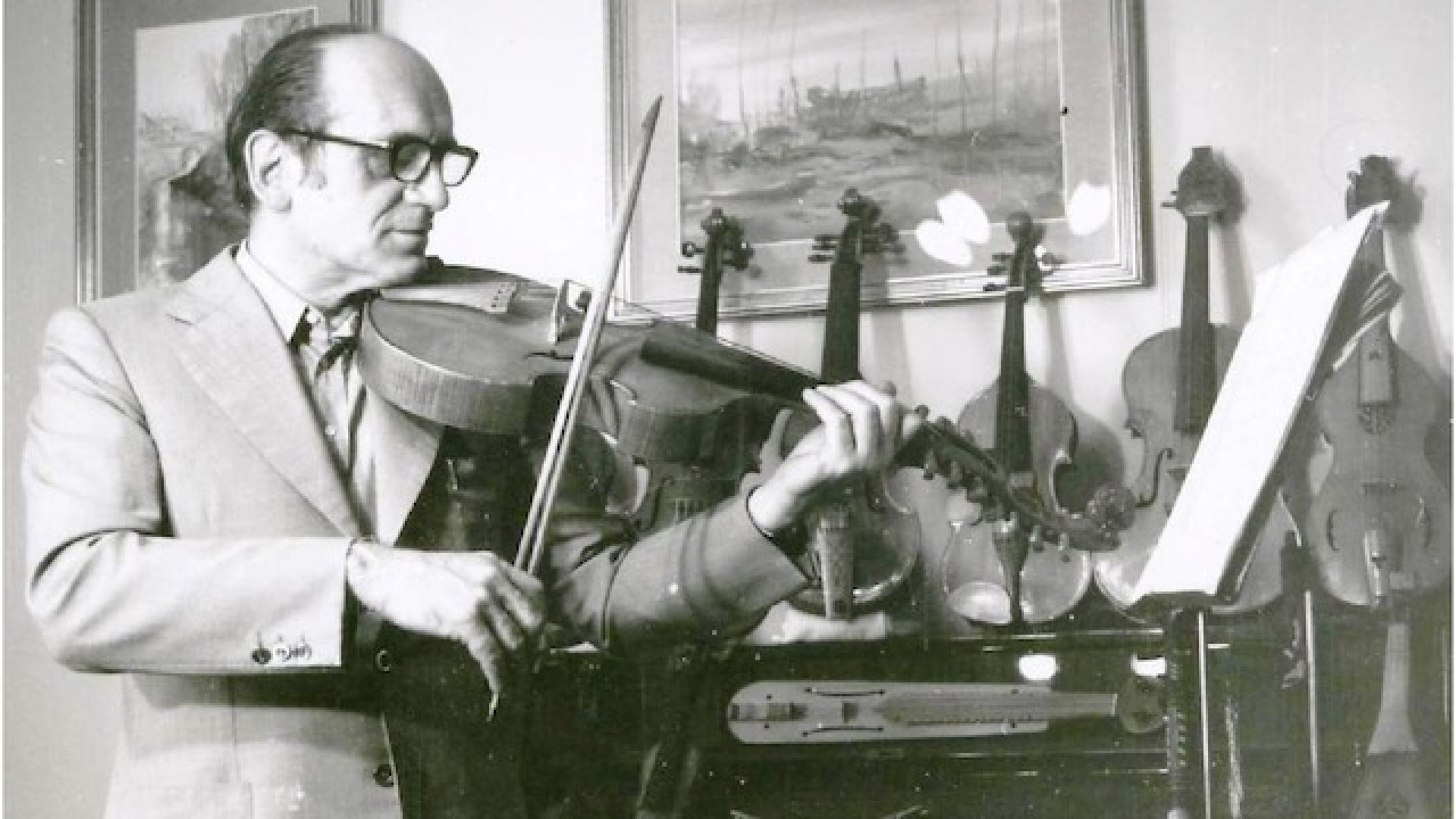 Immagine di Alle origini del violino la violetta misteriosa di S. Genesio musicista