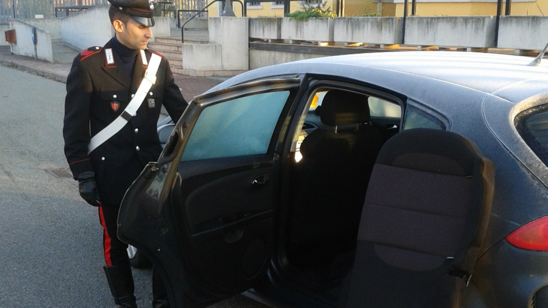 Immagine di I carabinieri di Crema sequestrano 4 chili di cocaina Arrestato albanese di 24 anni