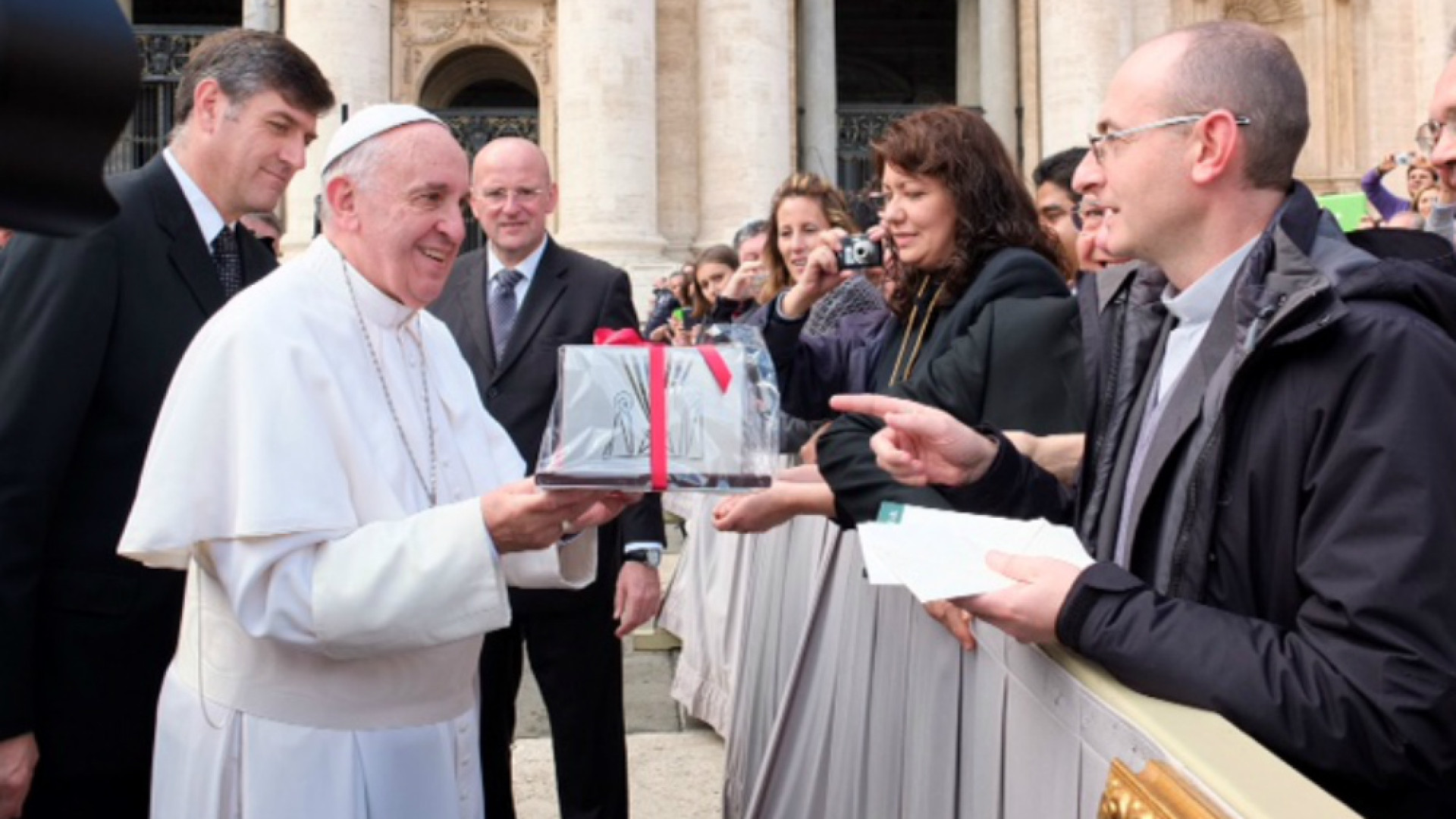 Immagine di Questo mondo ha bisogno del Giubileo della Misericordia