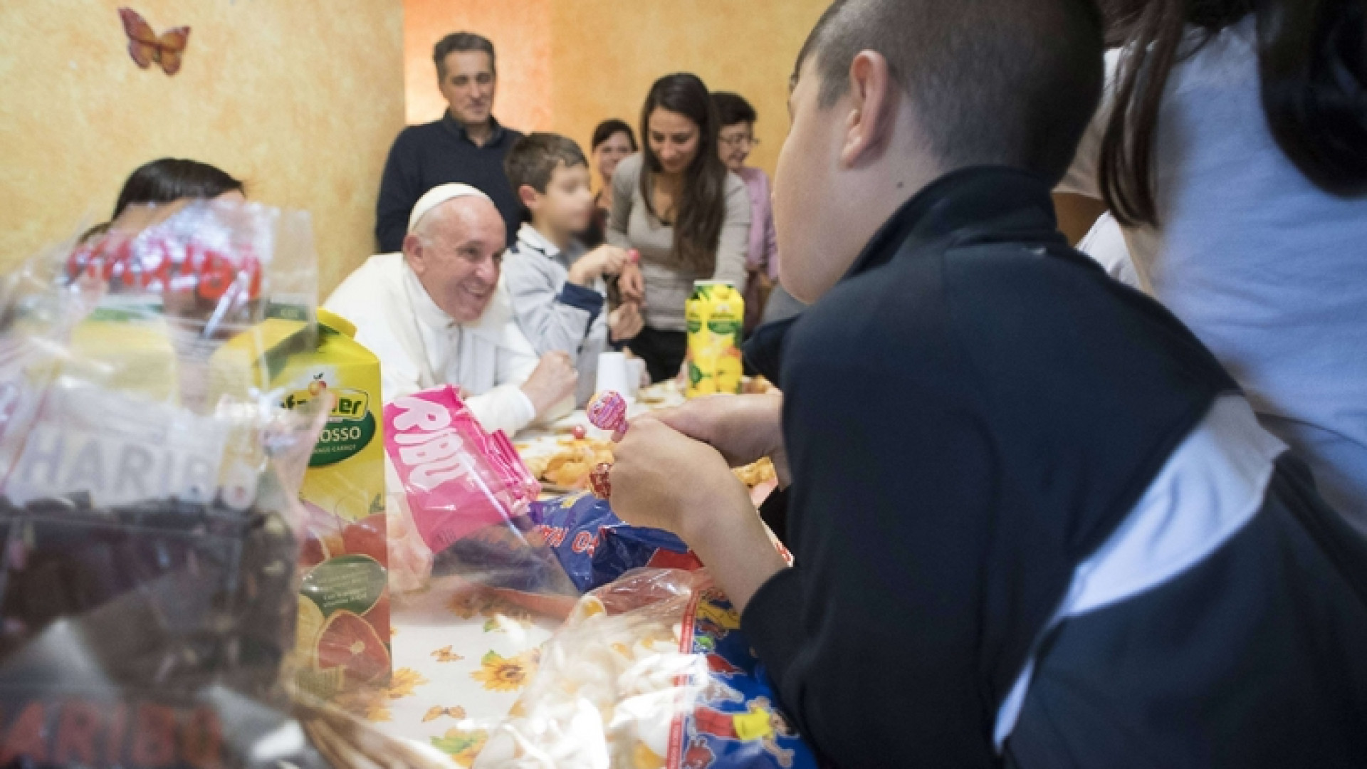 Immagine di Accoglienza, il Papa: l'Europa non vacilli