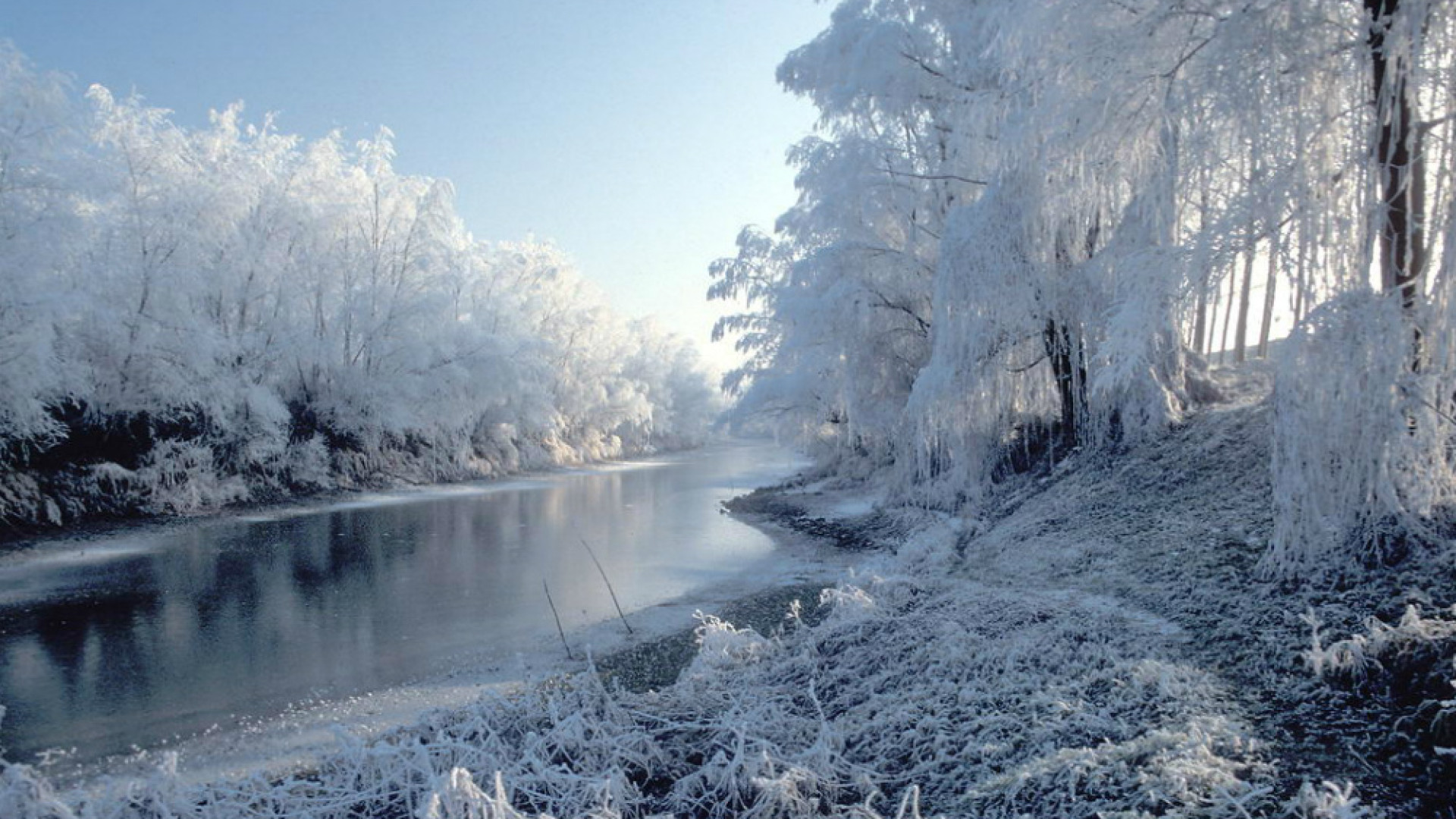Immagine di Lombardia, persi 10 gradi in dieci giorni: il 2016 parte asciutto, laghi sotto la media