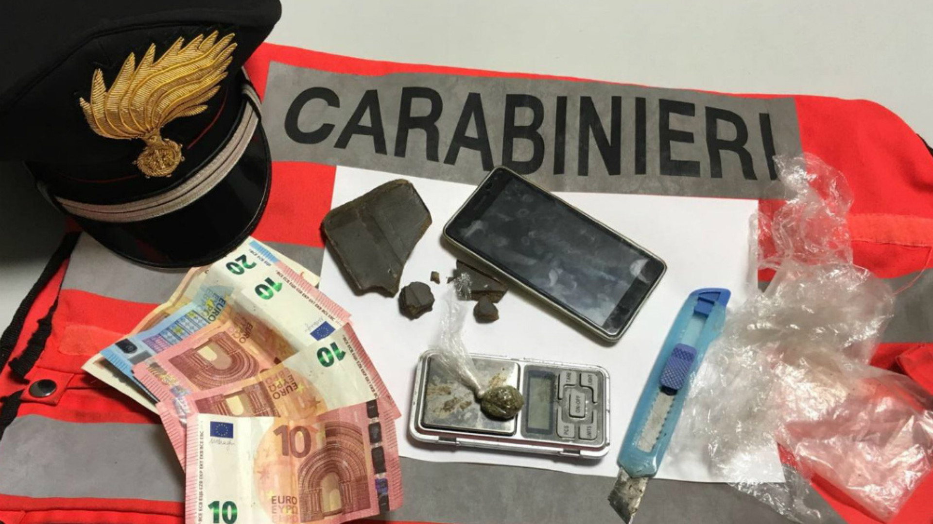 Immagine di Arresto per detenzione di stupefacente