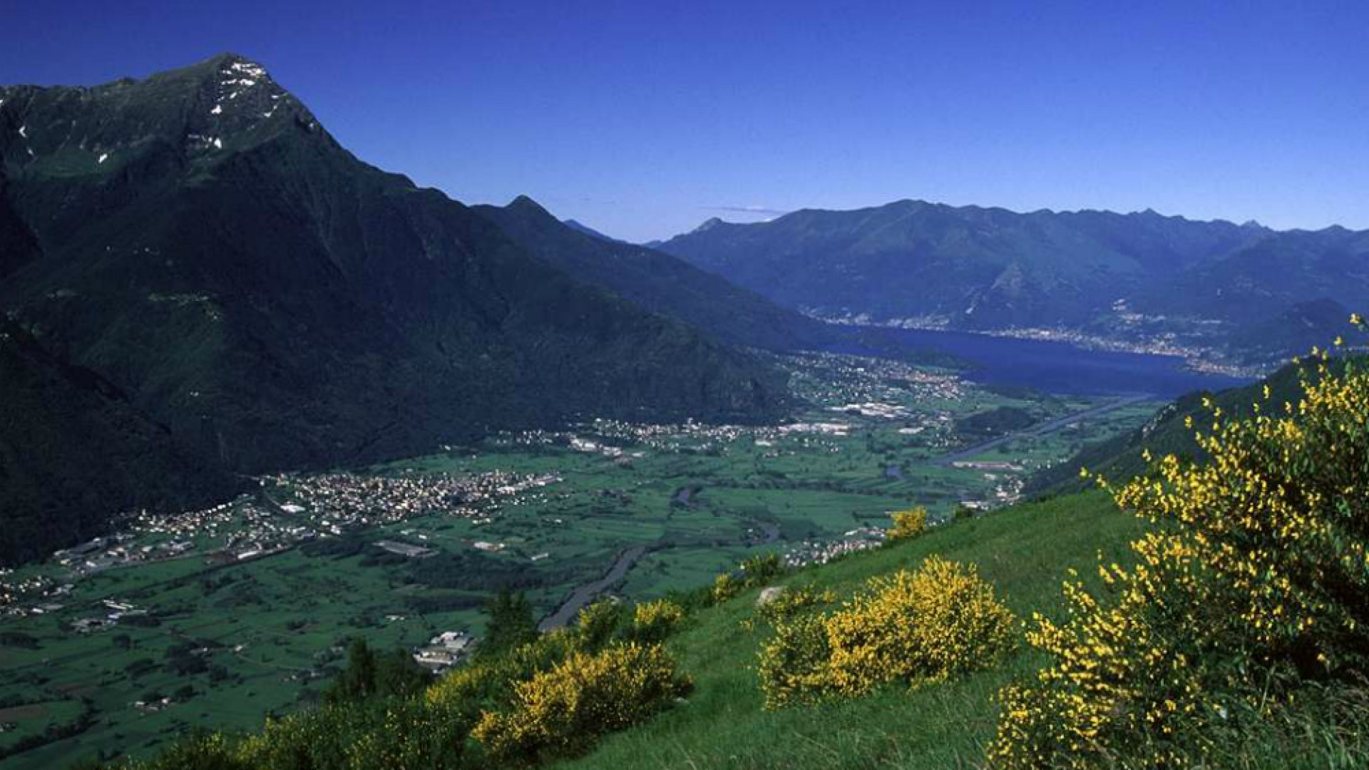 Immagine di Shoah, in Valtellina fra gli ebrei in fuga: «Fino alla Svizzera dopo 5 ore di marcia»