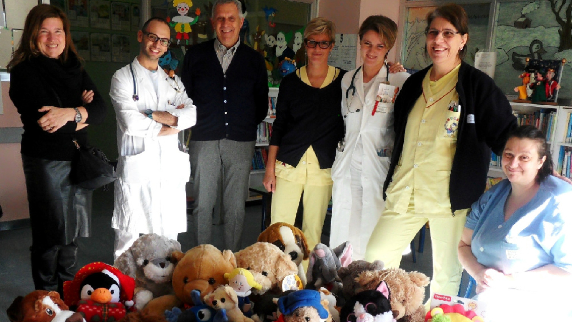 Immagine di Peluche in dono ai bimbi di Pediatria da Golf Club Il Torrazzo