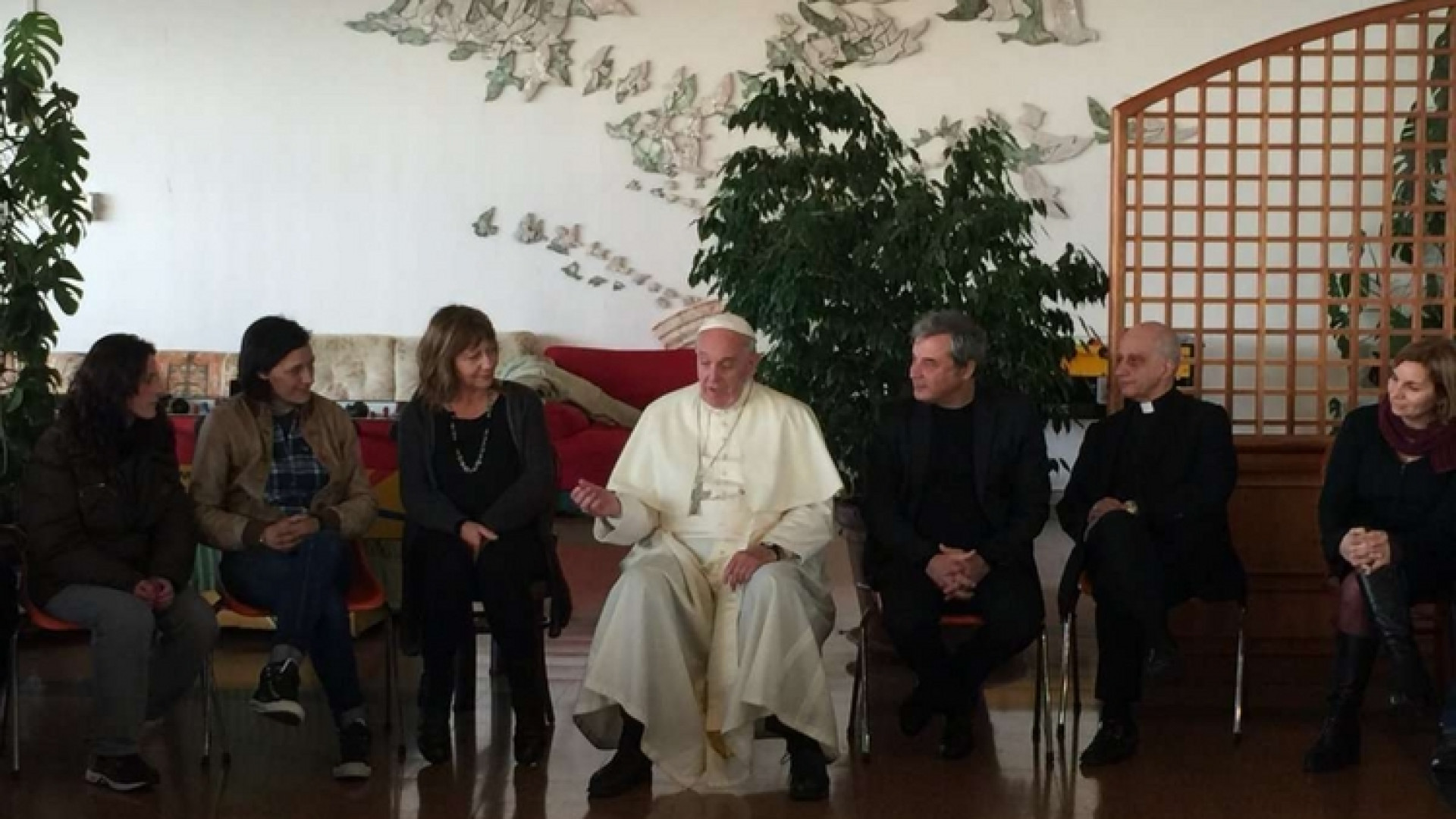 Immagine di Il Papa a sorpresa dai tossicodipendenti