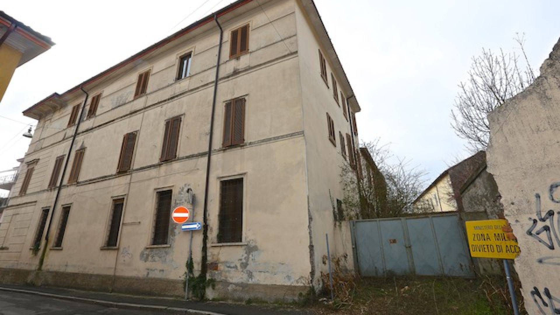 Immagine di Le case dei militari, uno sperpero inutile
