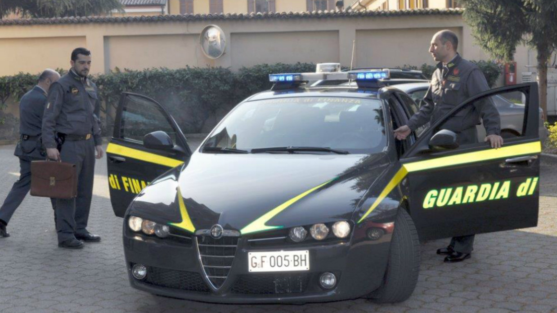 Immagine di Guardia di Finanza, attività di contrasto al crimine e all'illegalità in crescendo