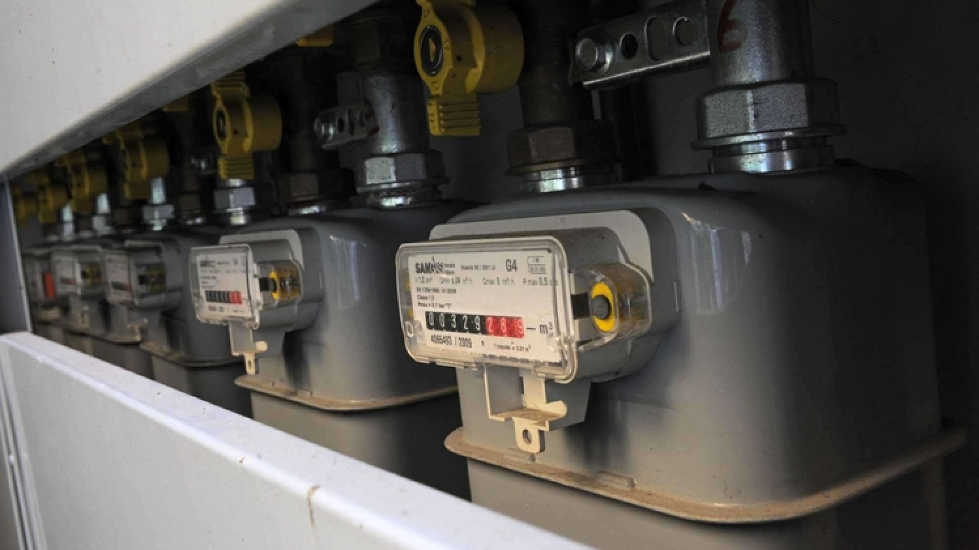Immagine di Bollette: ribasso per luce e gas. Non per l'acqua