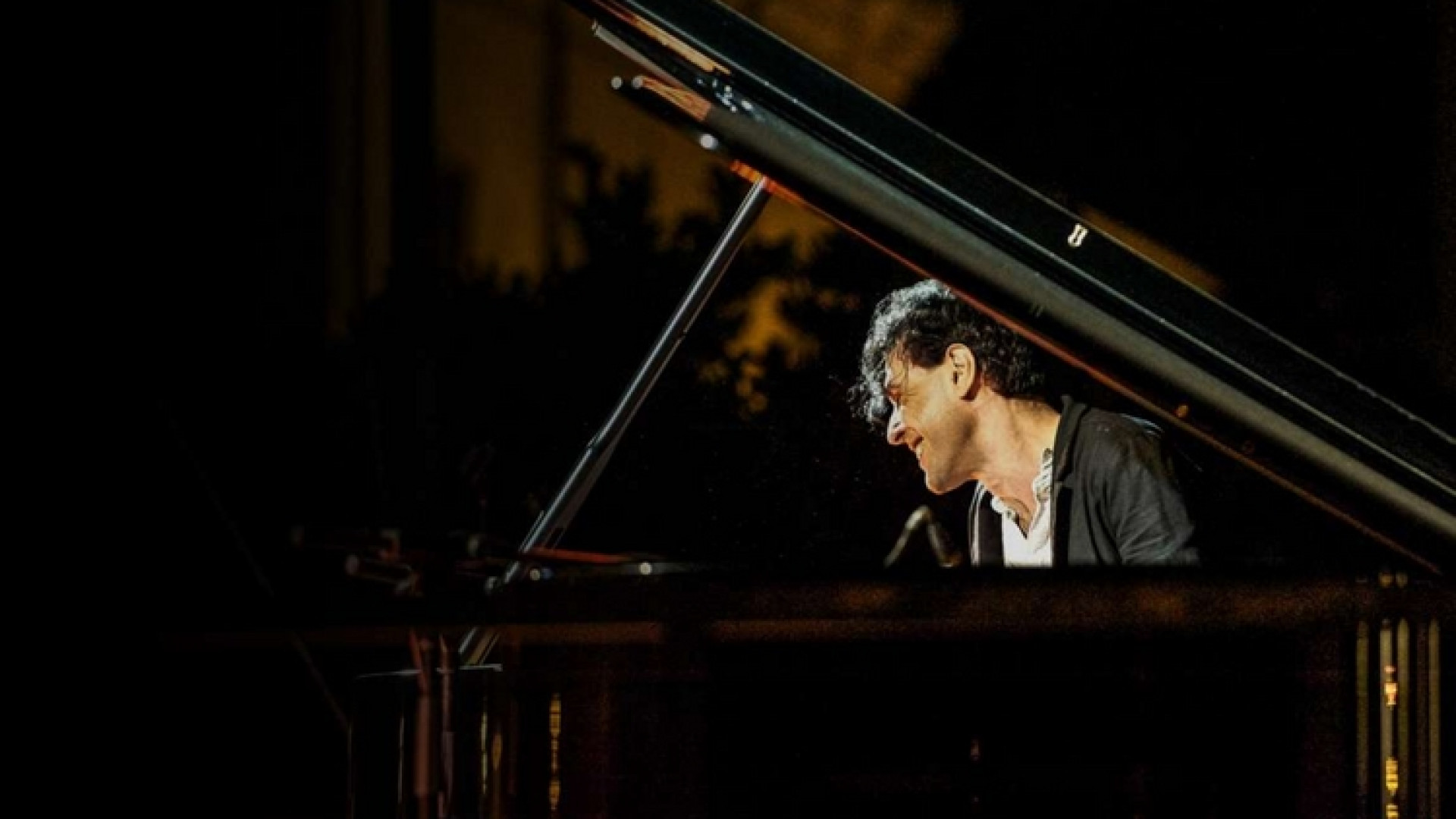 Immagine di BOSSO, lezioni di musica e di vita