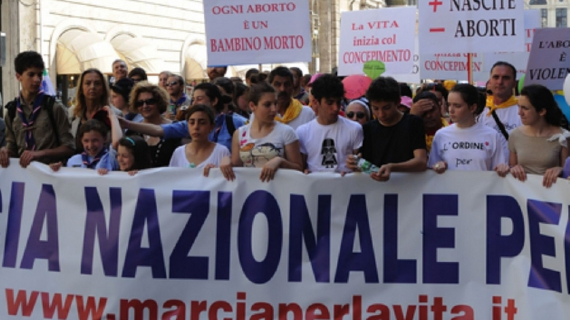 Immagine di Marcia per la vita 2016, tanti giovani e partecipanti da 29 Paesi