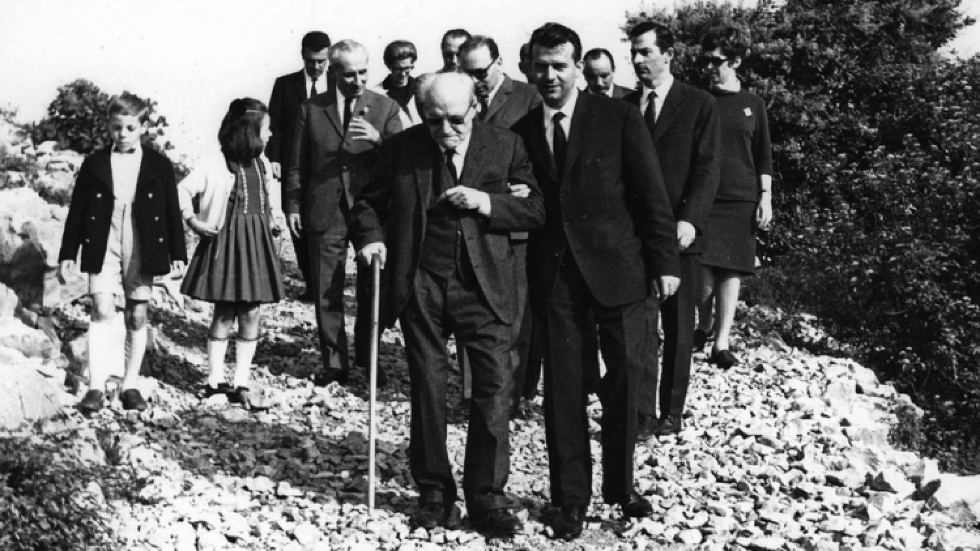 Immagine di Ungaretti, ritorno in pace sul Carso