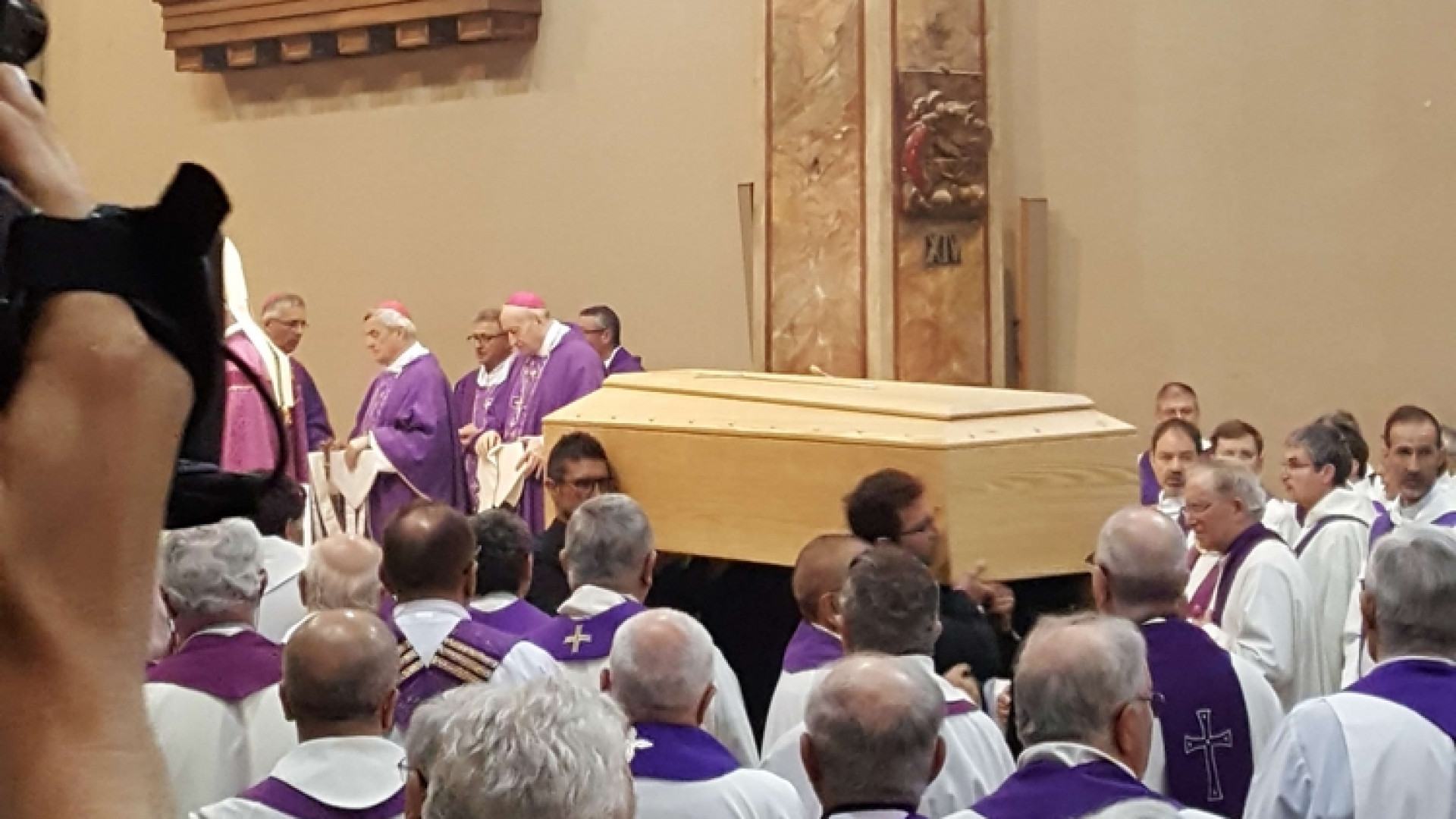 Immagine di Funerali Capovilla: sua vita speranza del mondo