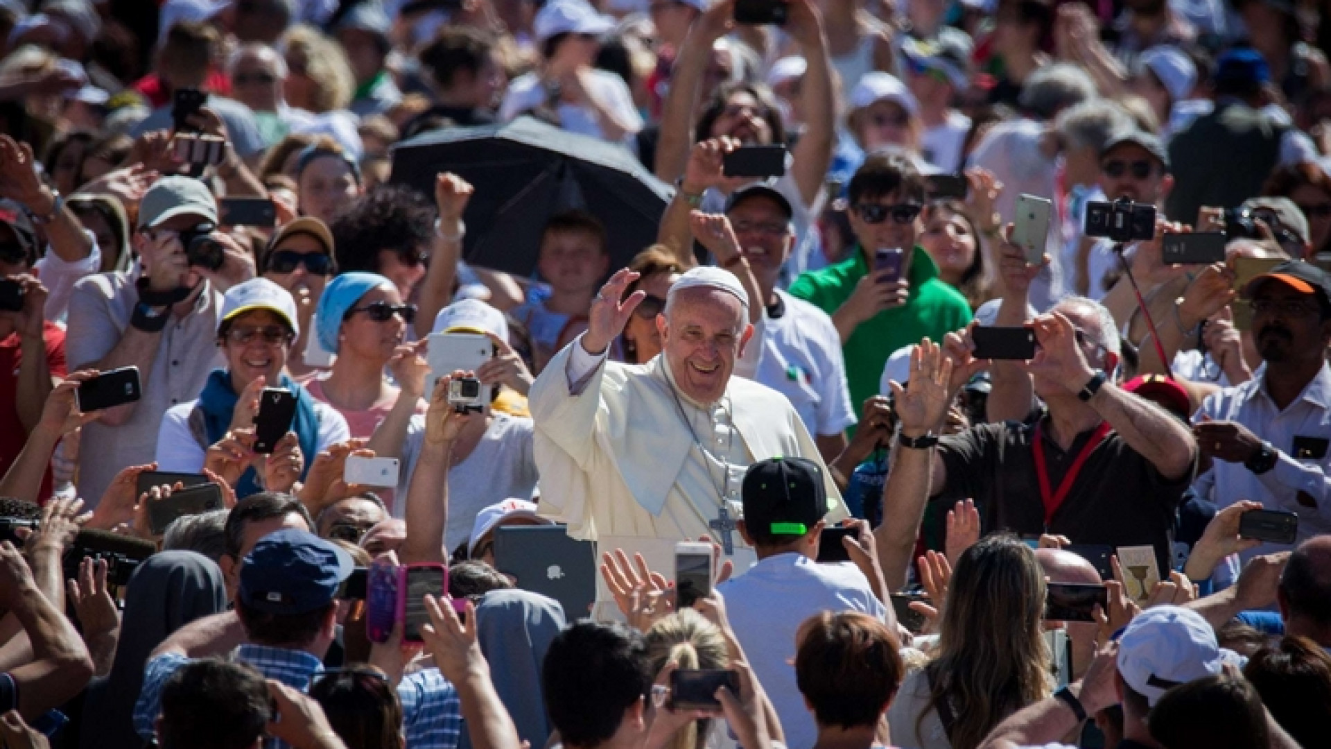 Immagine di Papa Francesco in Svezia almeno per due giorni