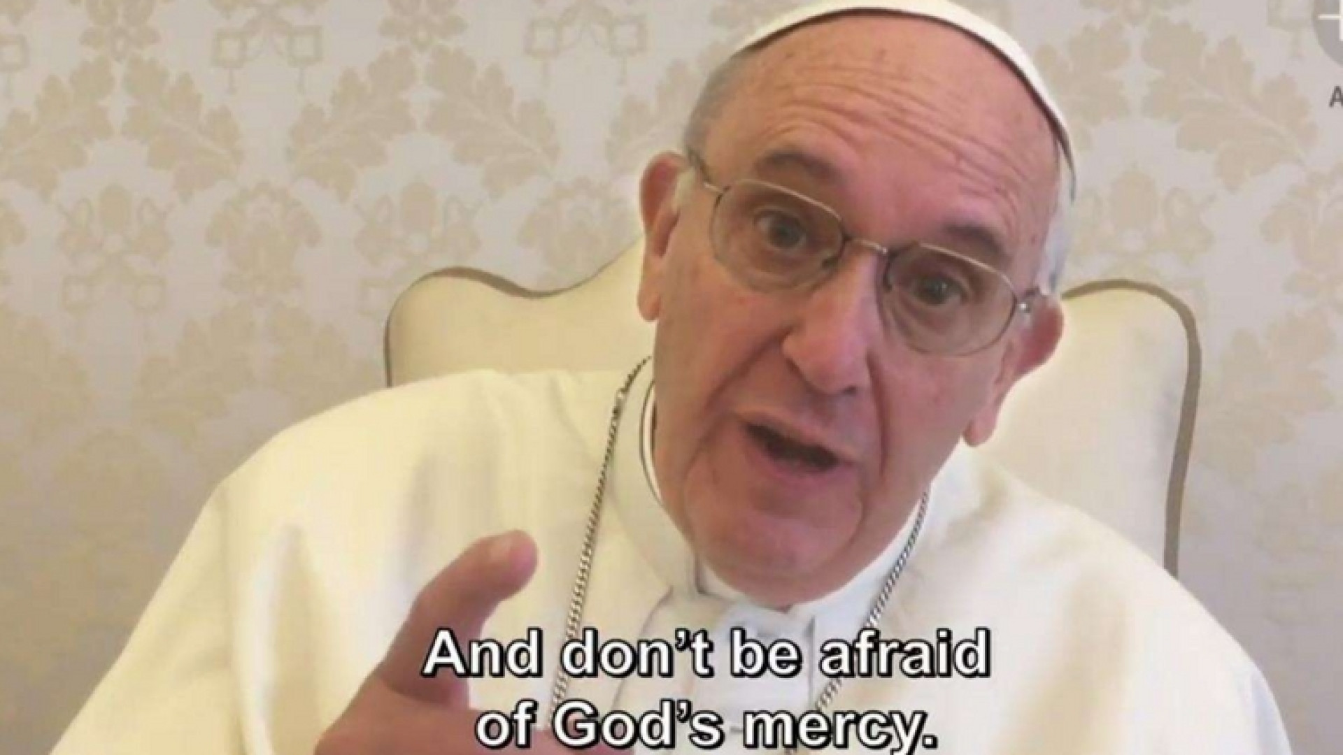 Immagine di Il Papa: «Un'opera di misericordia in ogni città»