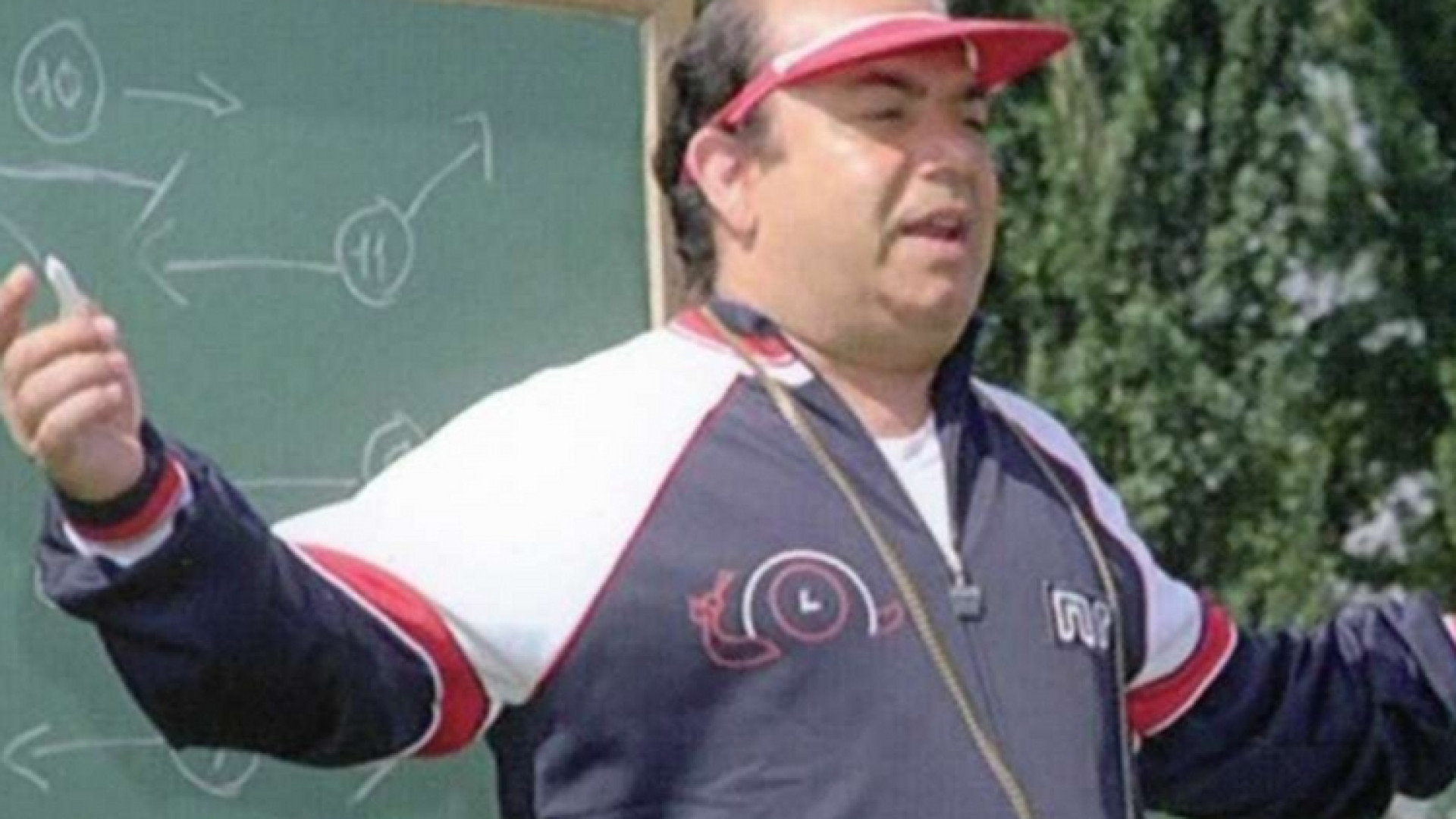 Immagine di Banfi: «Conte, ascolta Oronzo Canà»