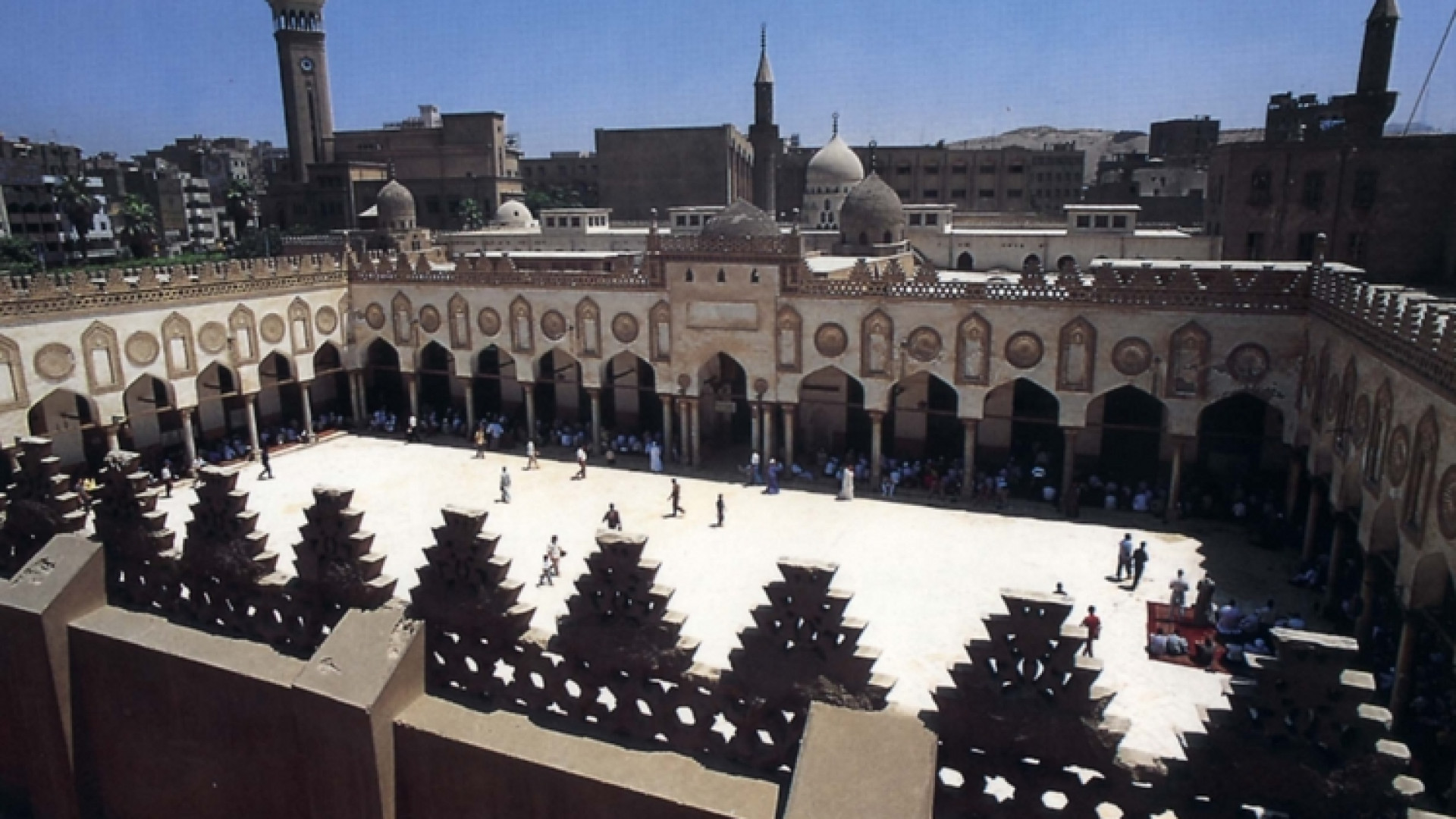 Immagine di La condanna del mondo islamico