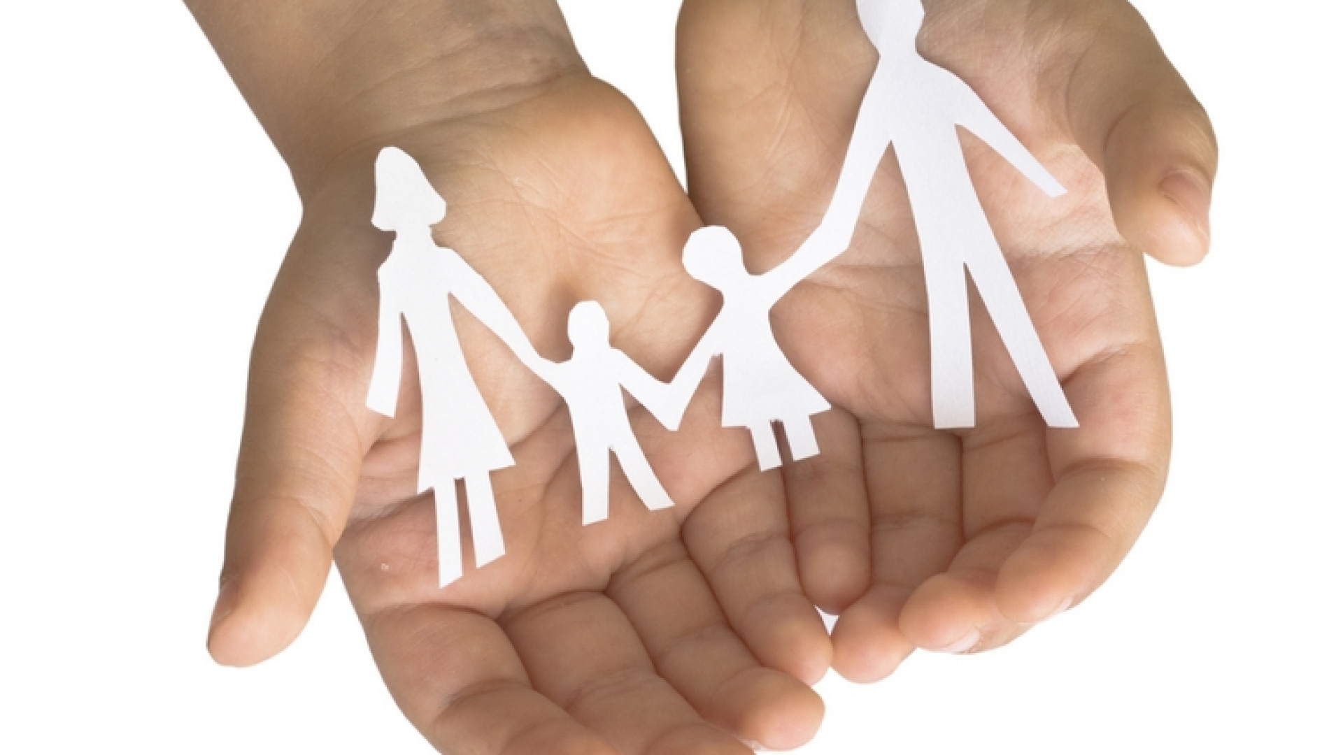 Immagine di Nosiglia: alla famiglia non ci sono alternative