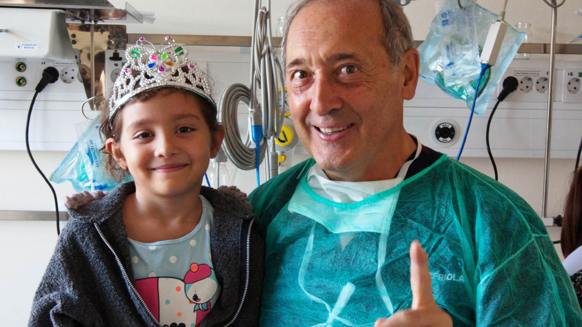 Immagine di Il cardiochirurgo dei bambini poveri: "Nel mio petto battono 2.357 cuori"