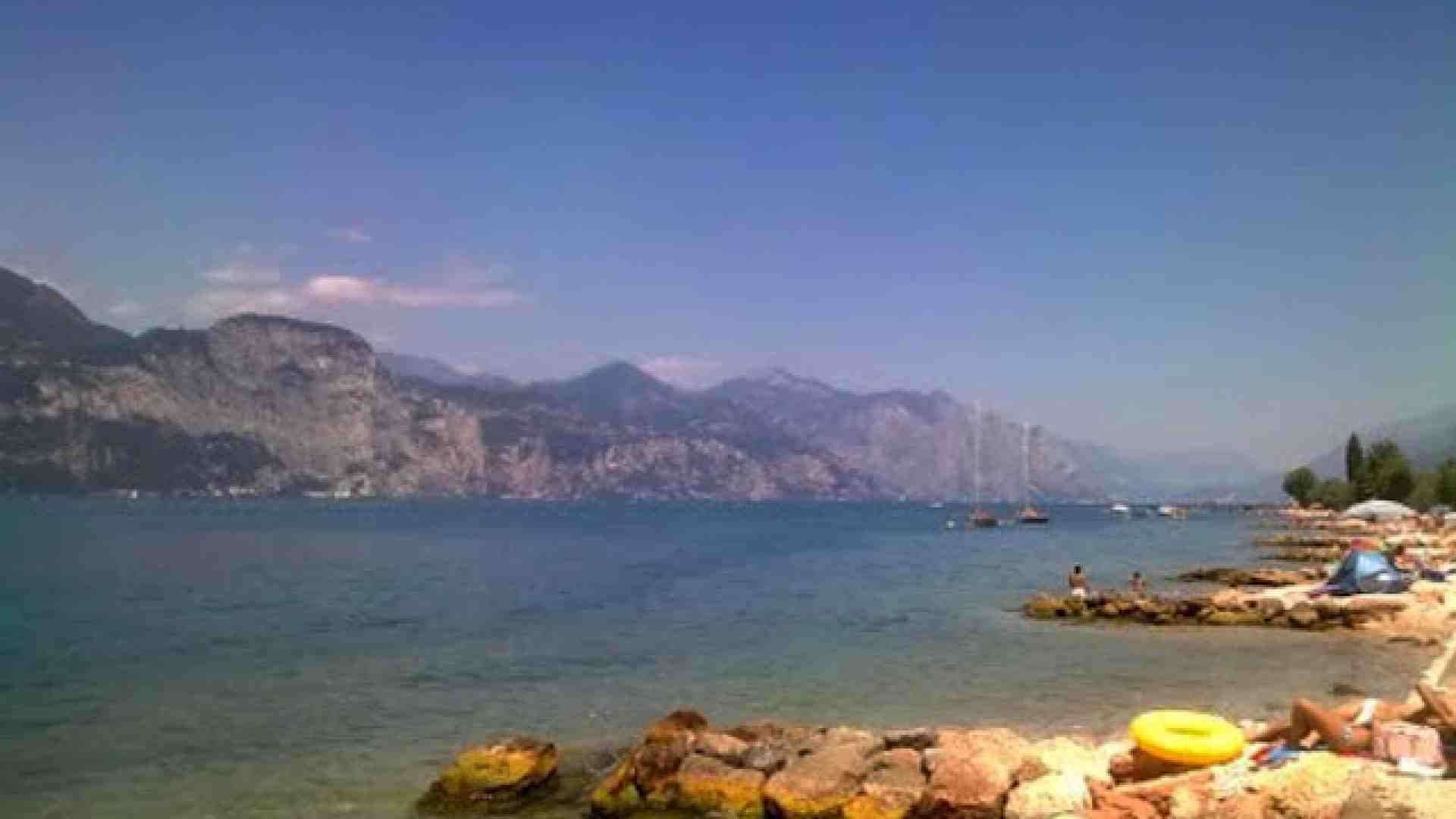 Immagine di Arpav: spiagge ok sulla sponda veronese del Garda