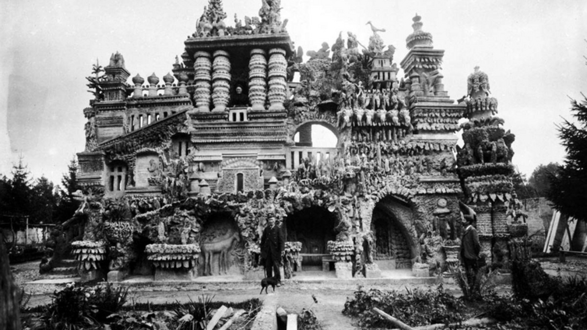 Immagine di Monsieur Cheval, il postino che costruì il palazzo dei sogni