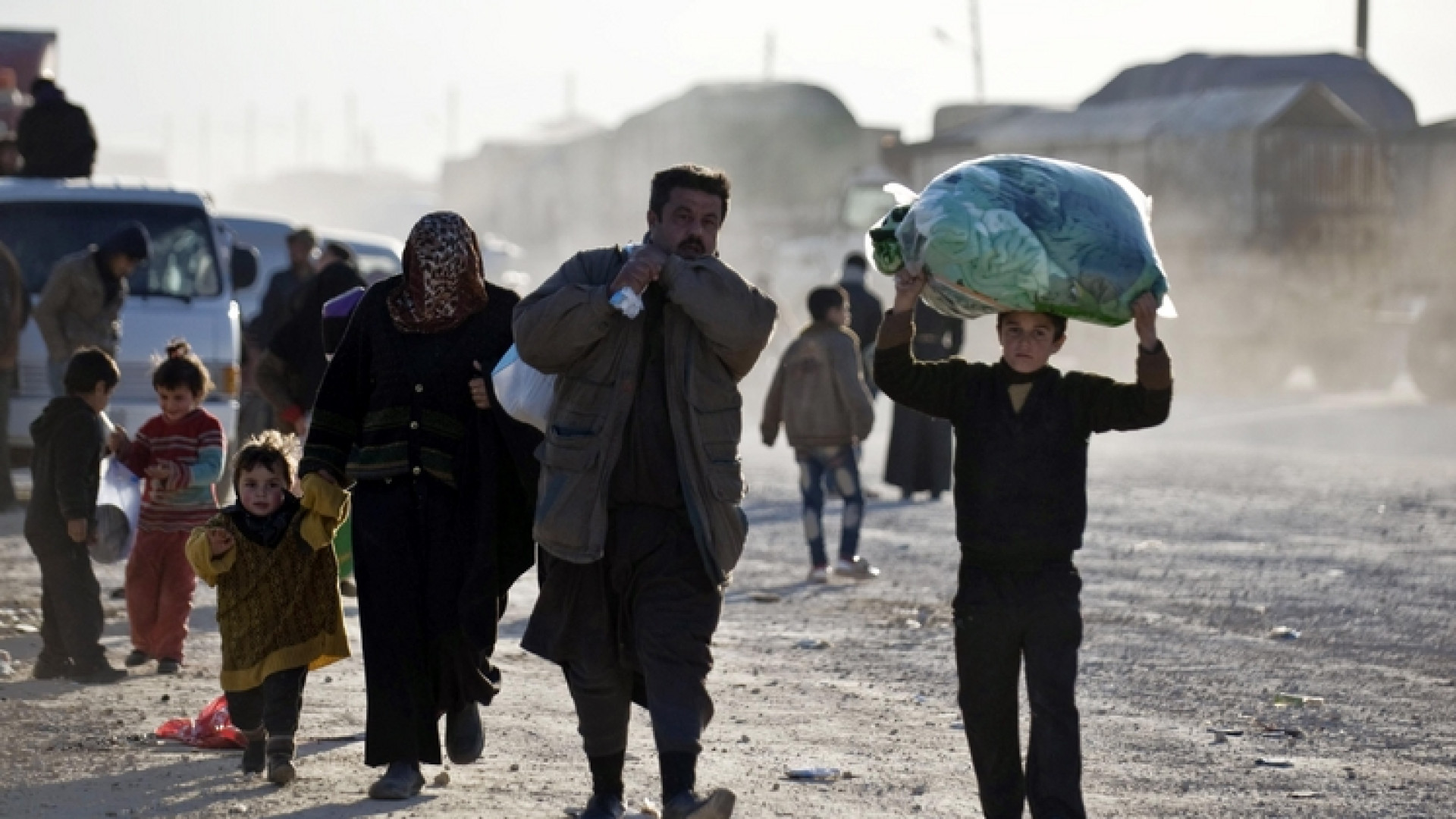 Immagine di Siria, 75mila profughi nel deserto senza aiuti