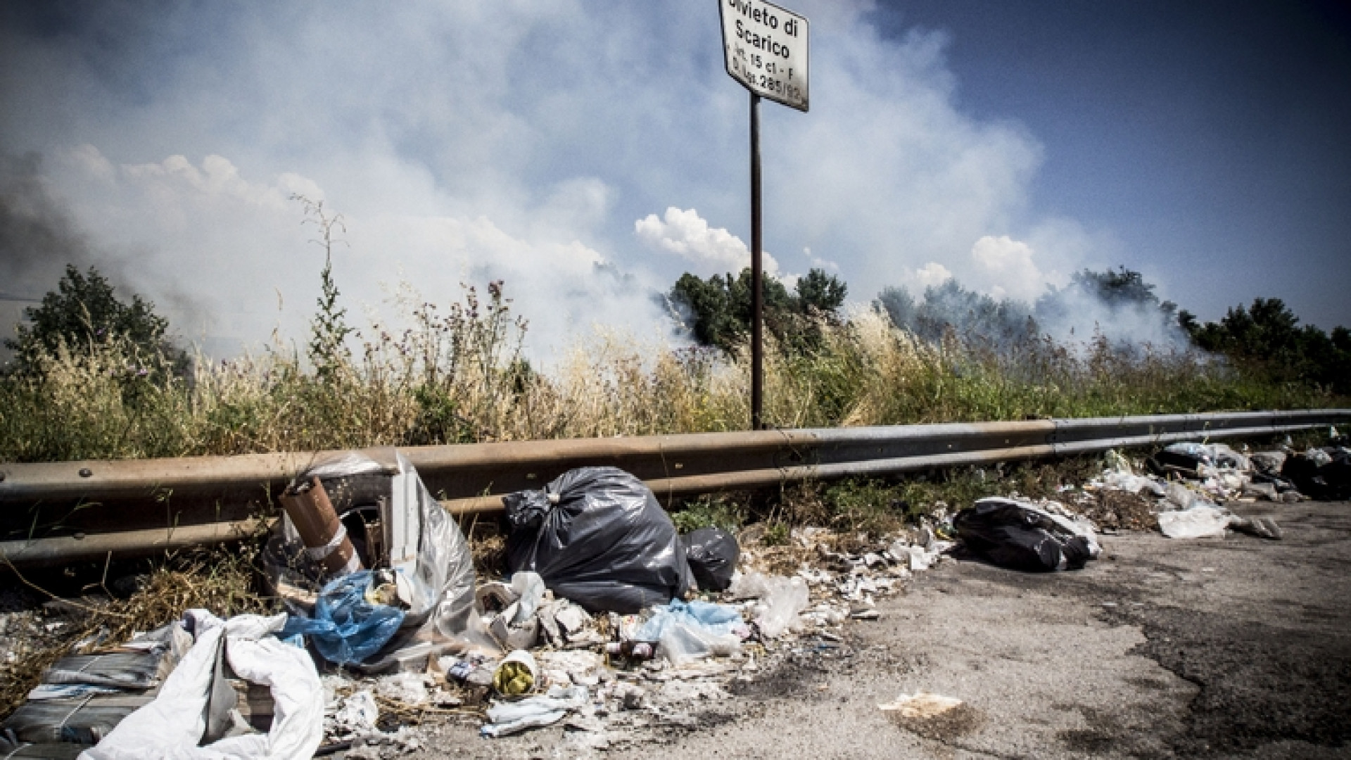 Immagine di Patriciello: così ho guardato negli occhi il primo pentito della Terra dei fuochi