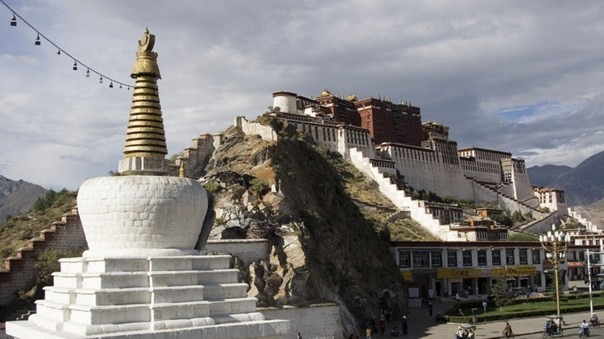 Immagine di Tibet, il calcio giocato a quota 3.700