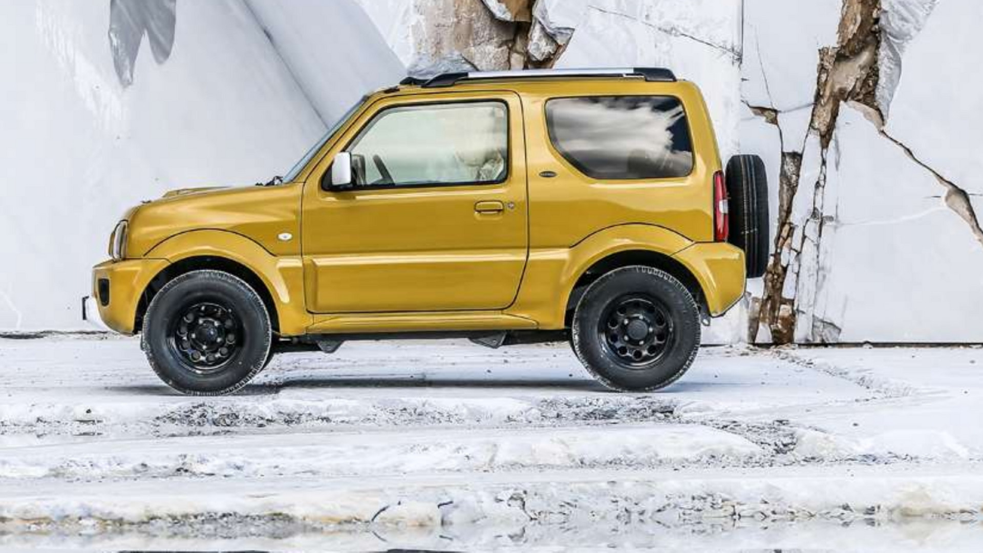 Immagine di Suzuki Jimny, il fuoristrada in piccole dosi