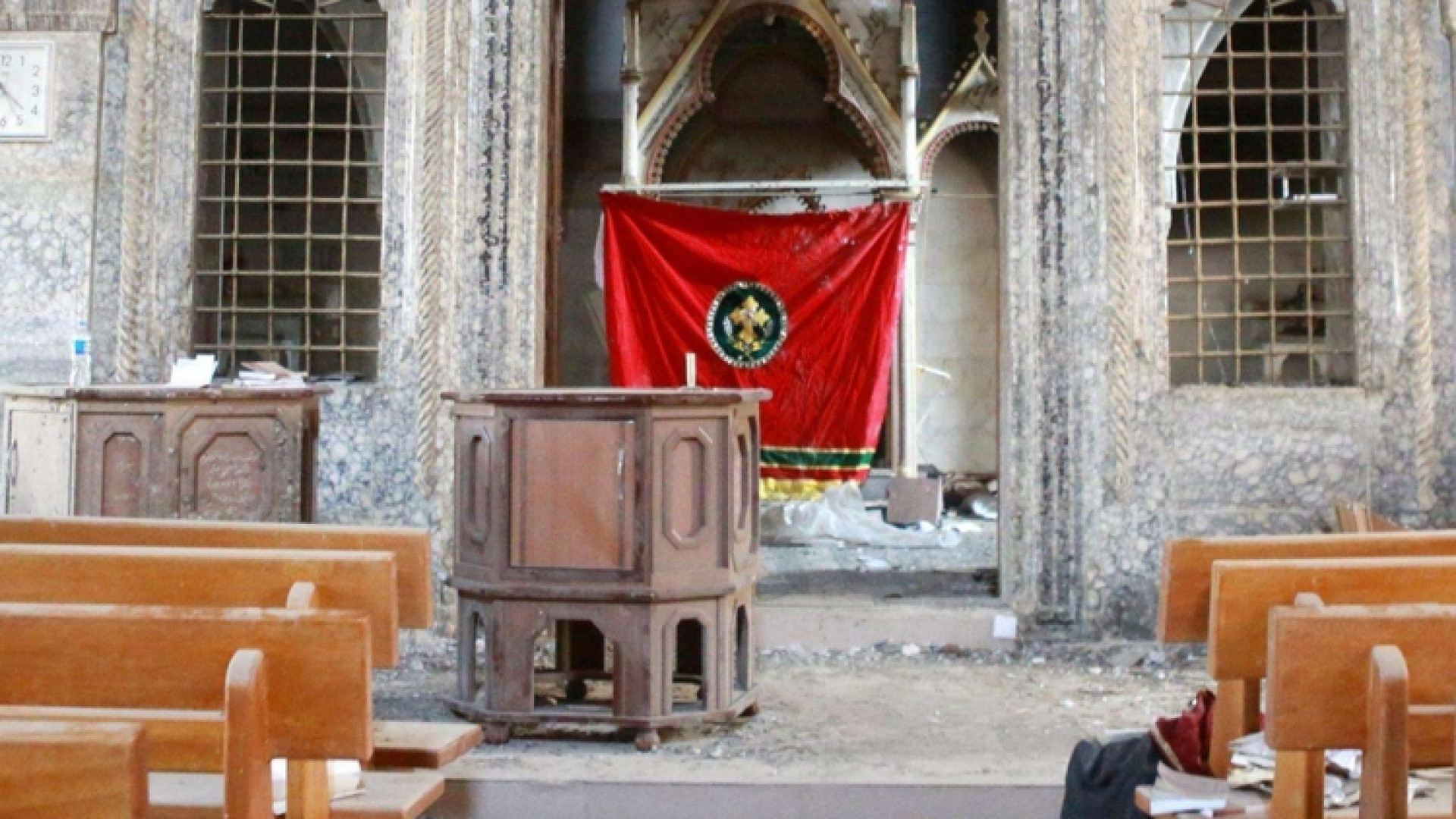 Immagine di Iraq, dentro le chiese profanate dal Daesh
