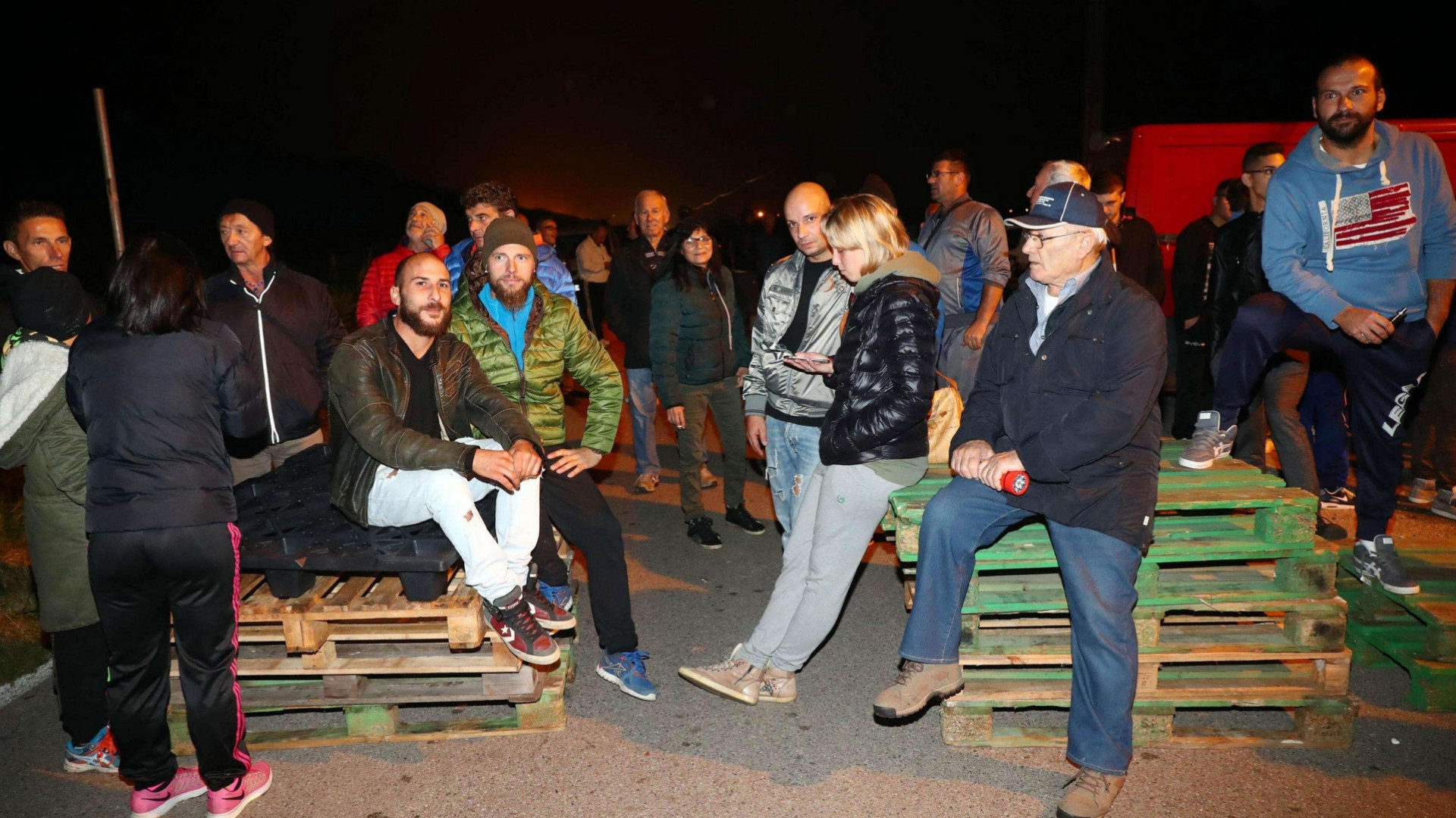 Immagine di La vergogna delle 12 profughe. La diocesi: una notte che ripugna