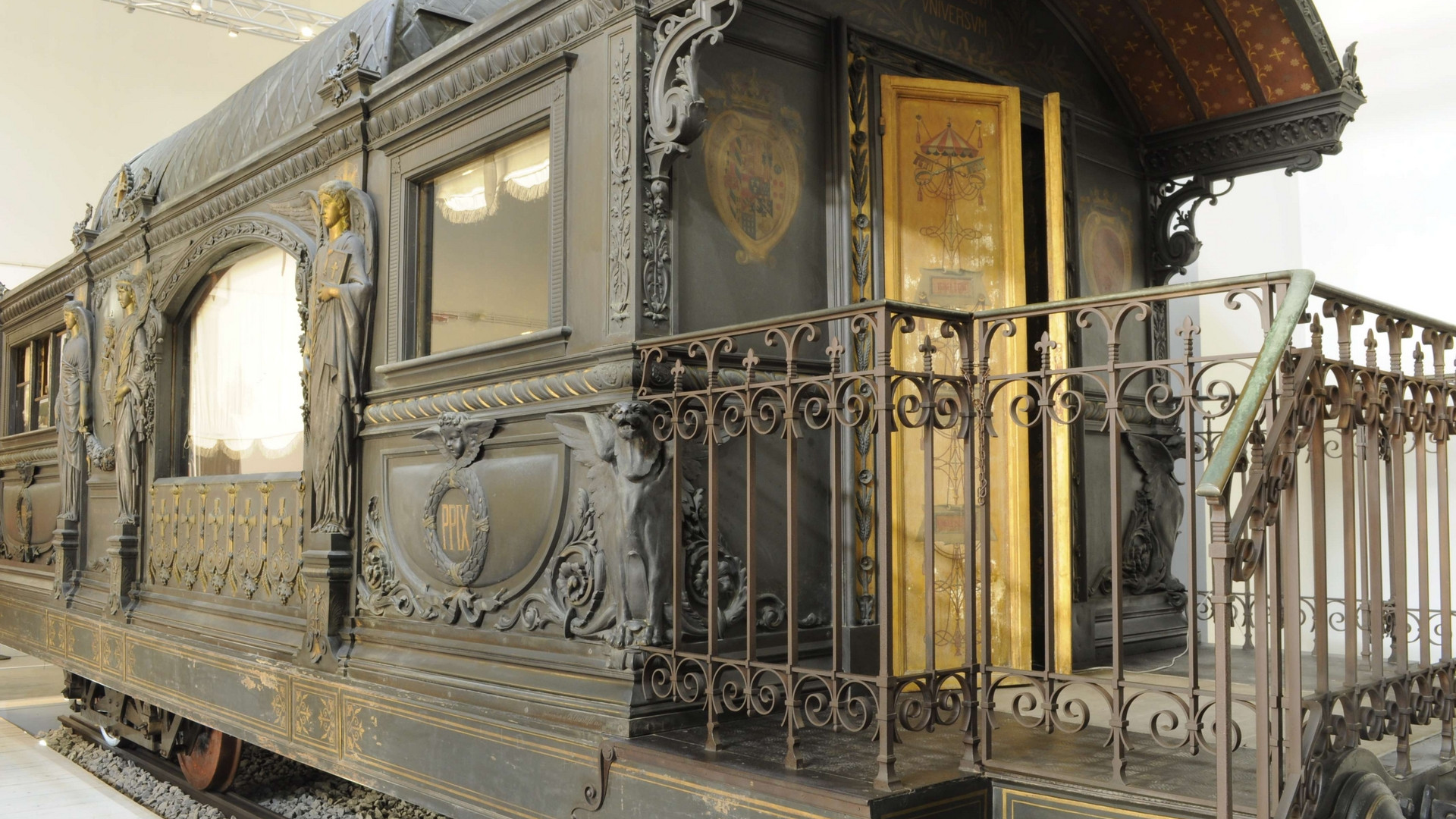 Immagine di Il treno di Pio IX arriva alla Centrale Montemartini