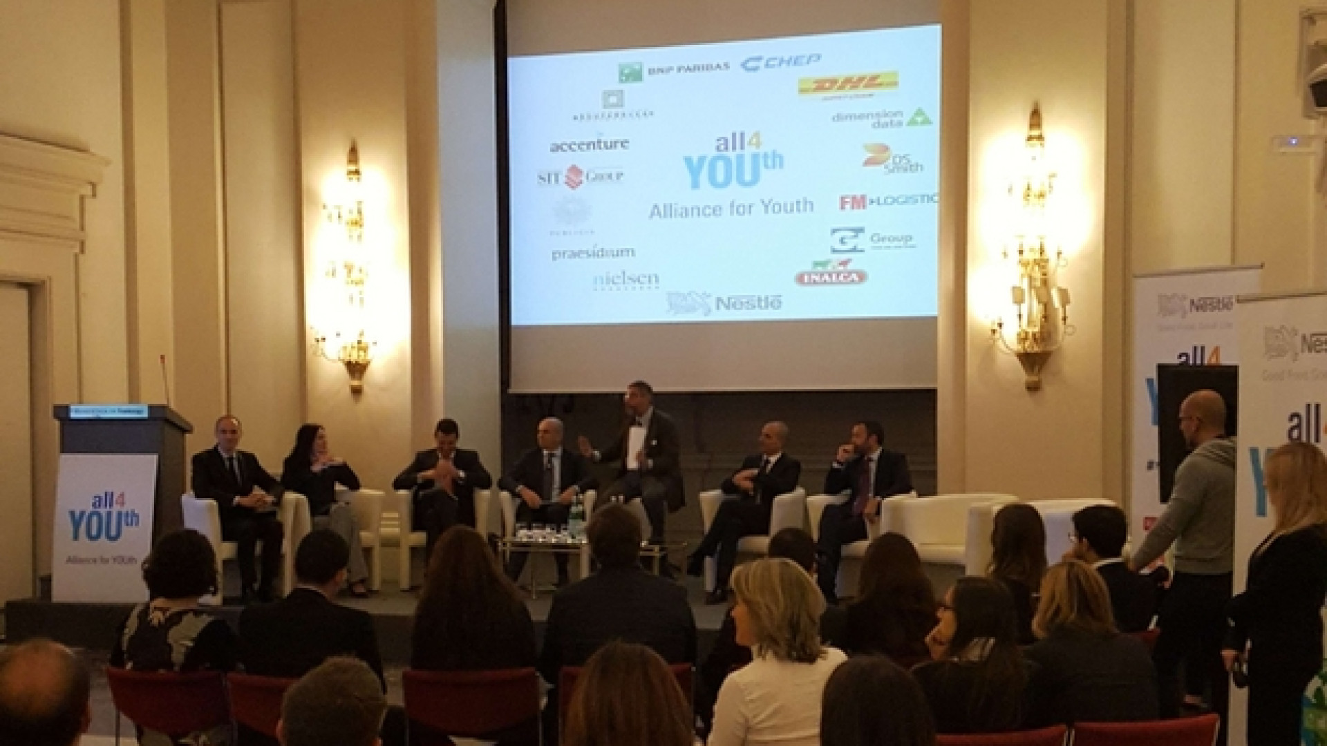 Immagine di Sono 115mila le opportunità per i giovani europei