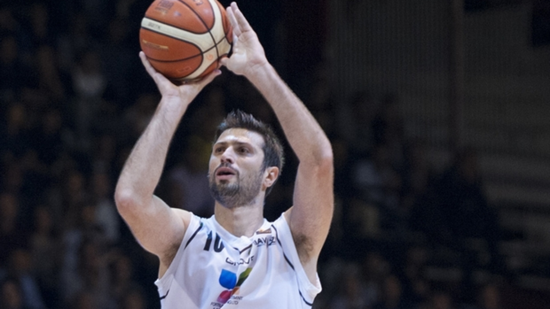 Immagine di Cinciarini, la pallacanestro formato famiglia