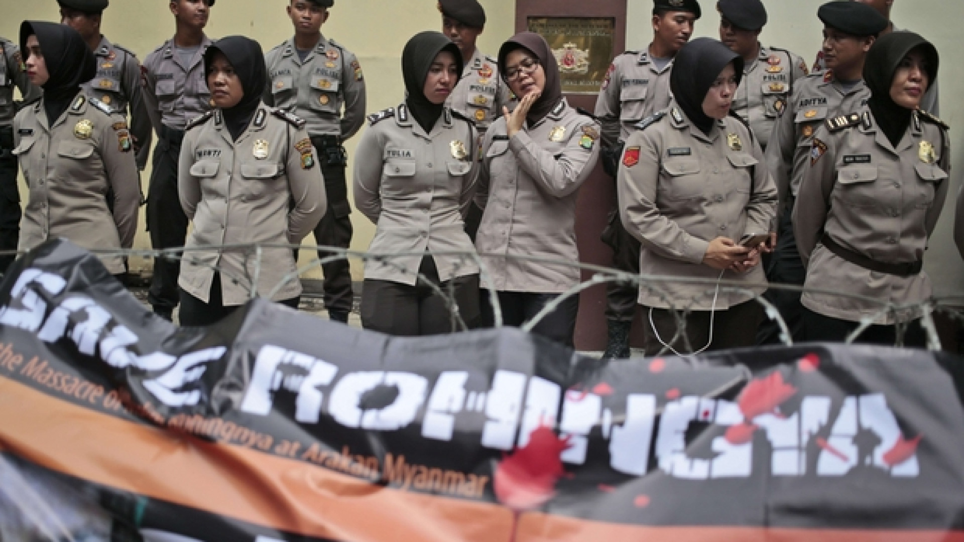 Immagine di Persecuzione dei Rohingya nel silenzio di Suu Kyi