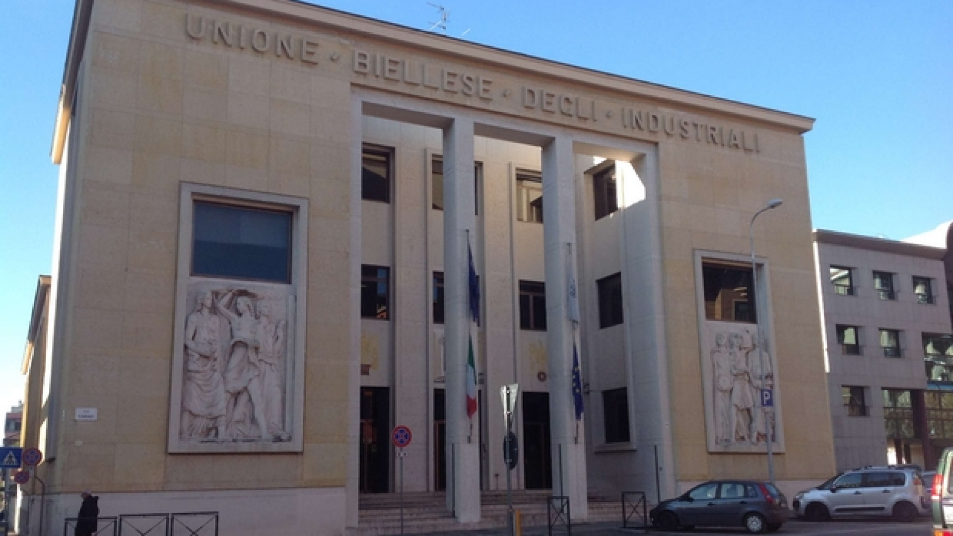 Immagine di A Biella l'impresa adotta la scuola