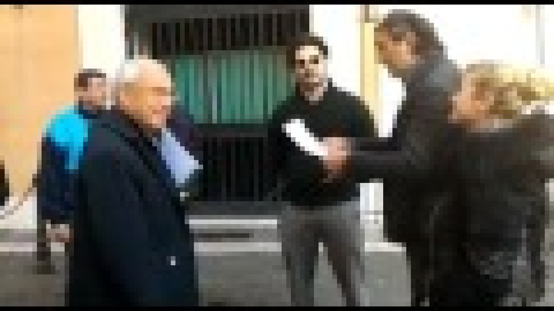 Immagine di Finto arresto, aggredito l'ex deputato Napoli