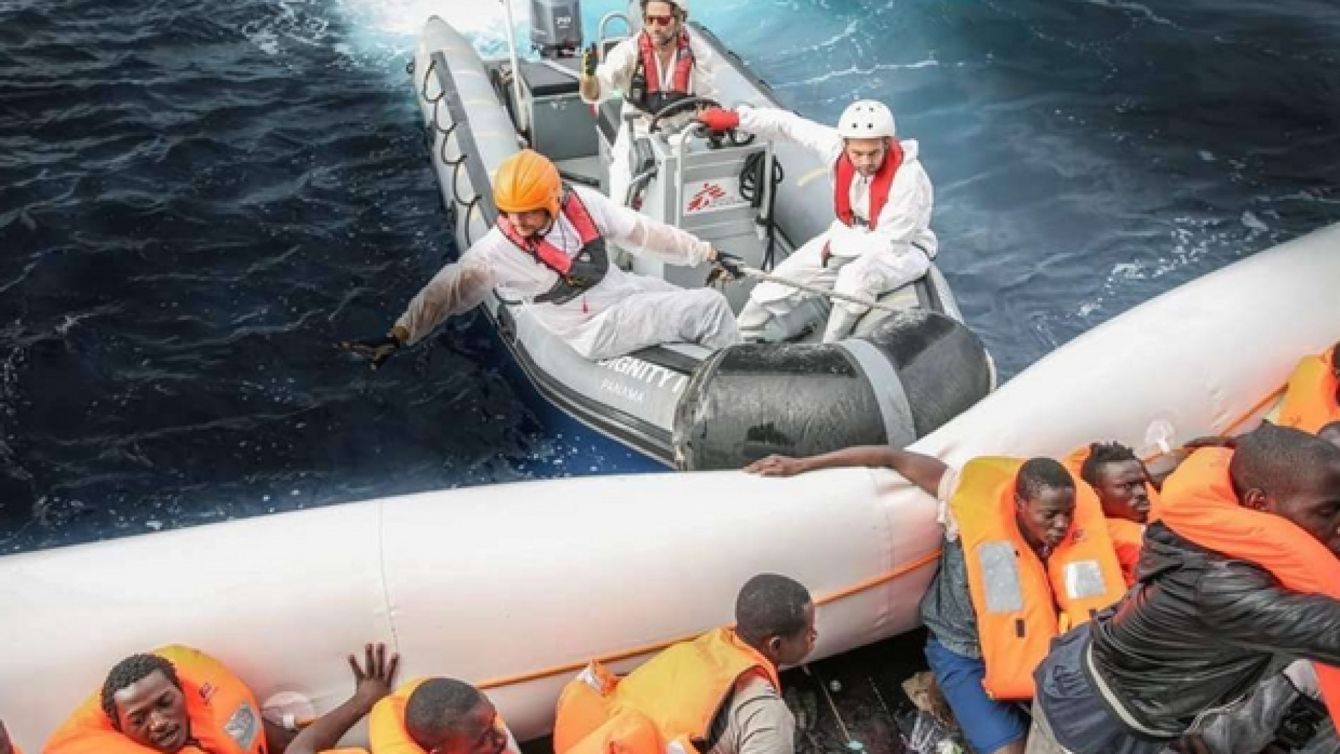 Immagine di L'attacco di Frontex: Ong colluse con i trafficanti