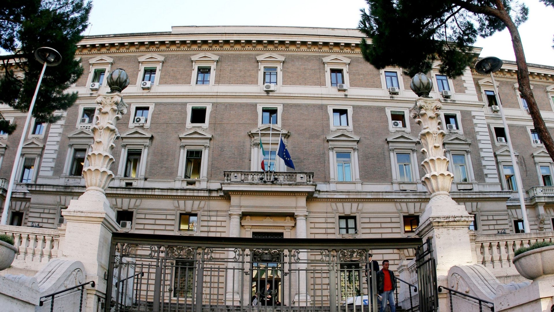 Immagine di In Italia rafforzati i controlli
