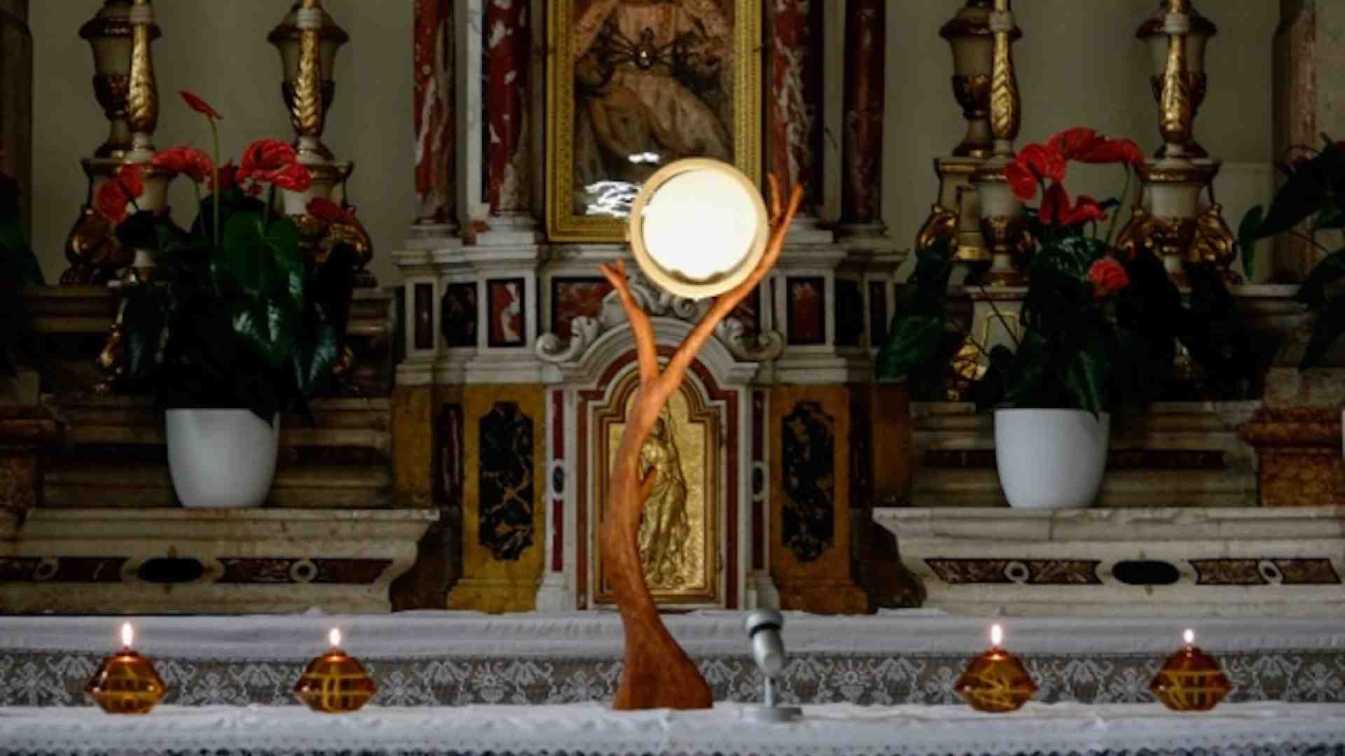 Immagine di Madonna di Campagna: incontri sull'adorazione eucaristica