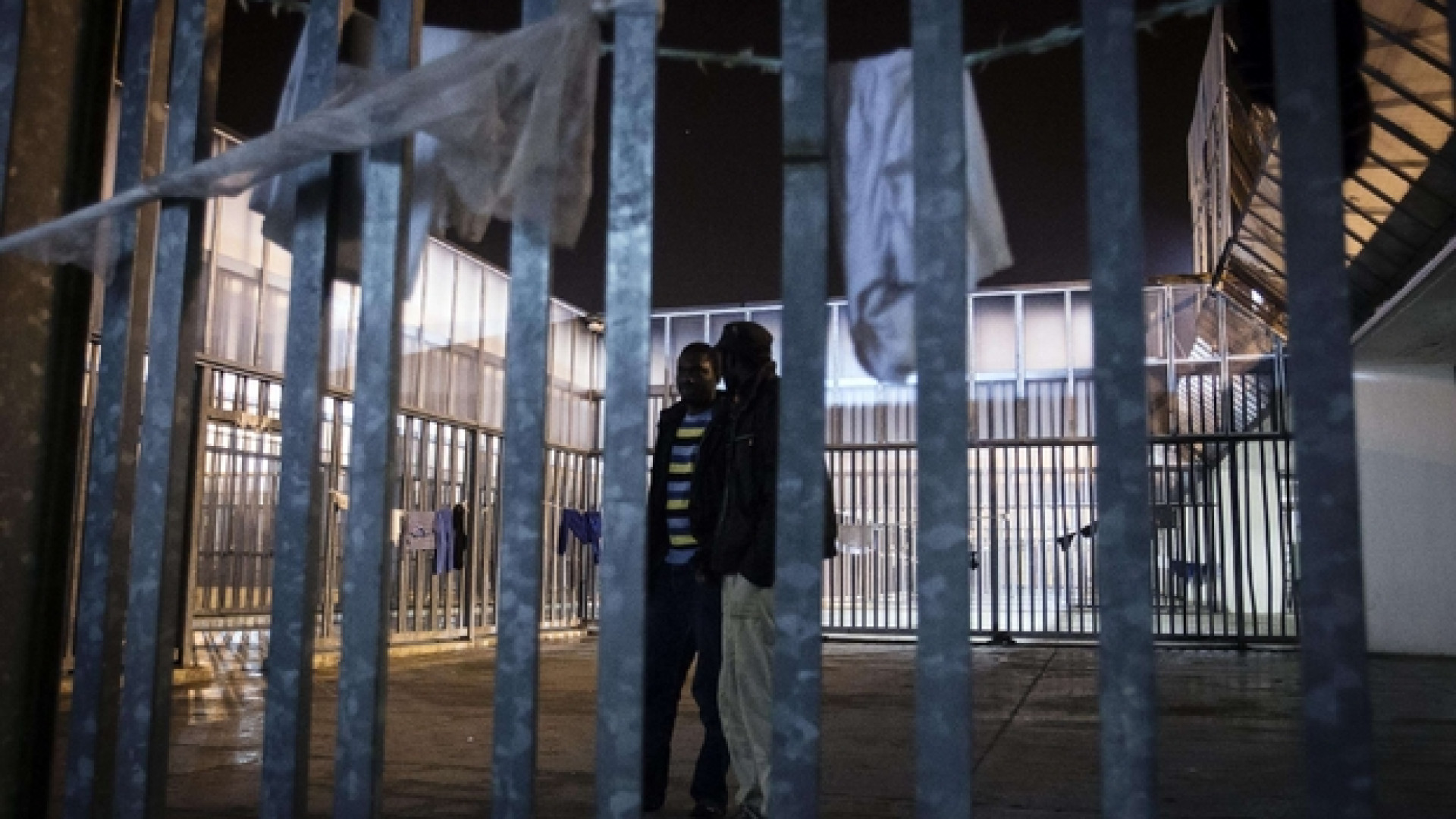 Immagine di Minniti: «I nuovi Cie saranno totalmente diversi»