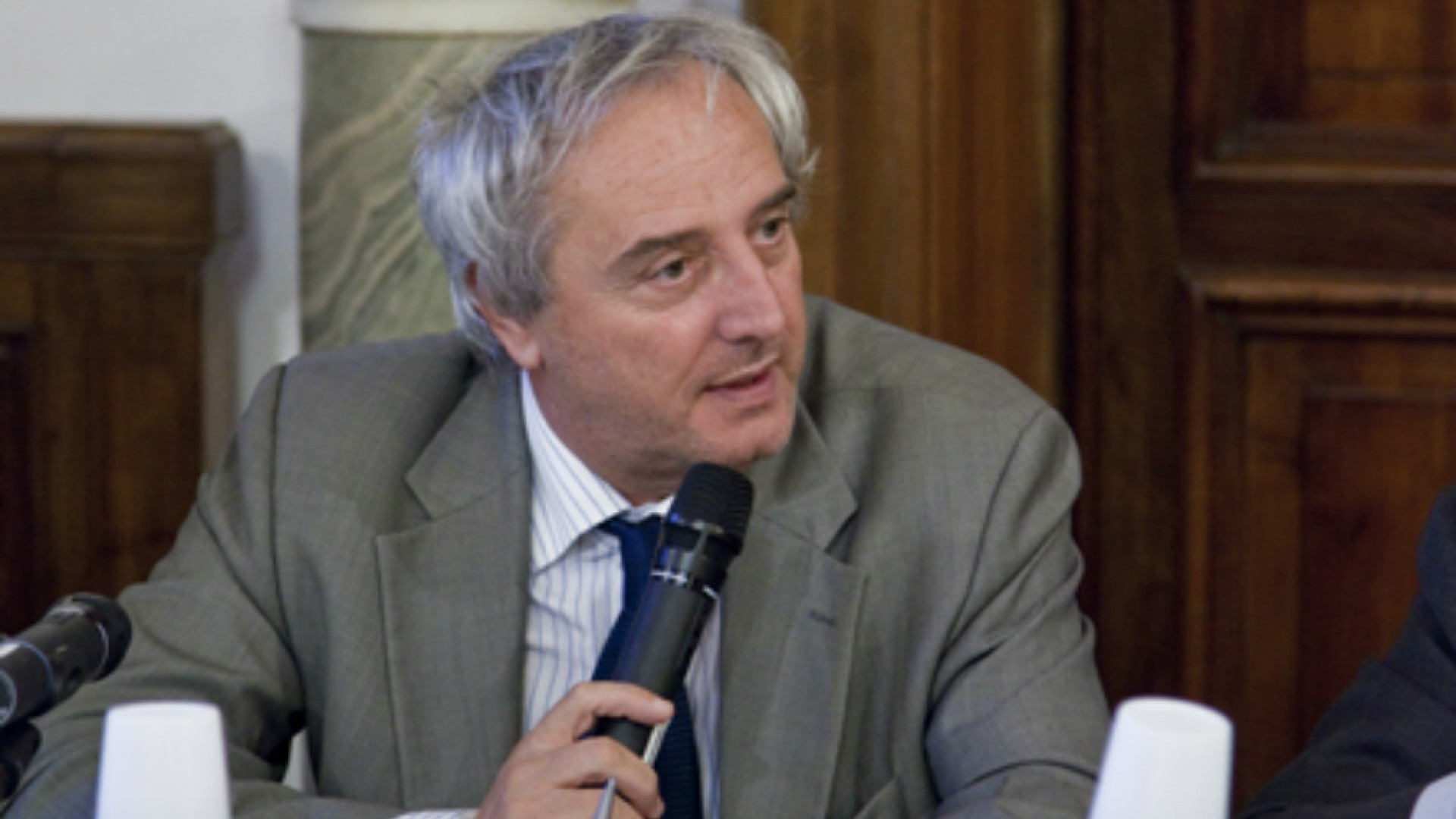 Immagine di La missione di Pezzetti: «L’talia non chiuda il dibattito sulla Shoah»