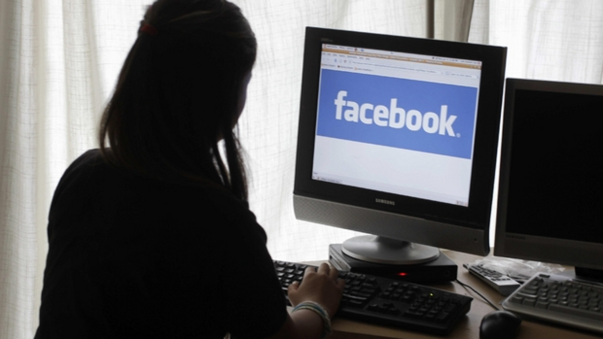 Immagine di Cyberbullismo, per 8 ragazzi su 10 gli insulti sono normali