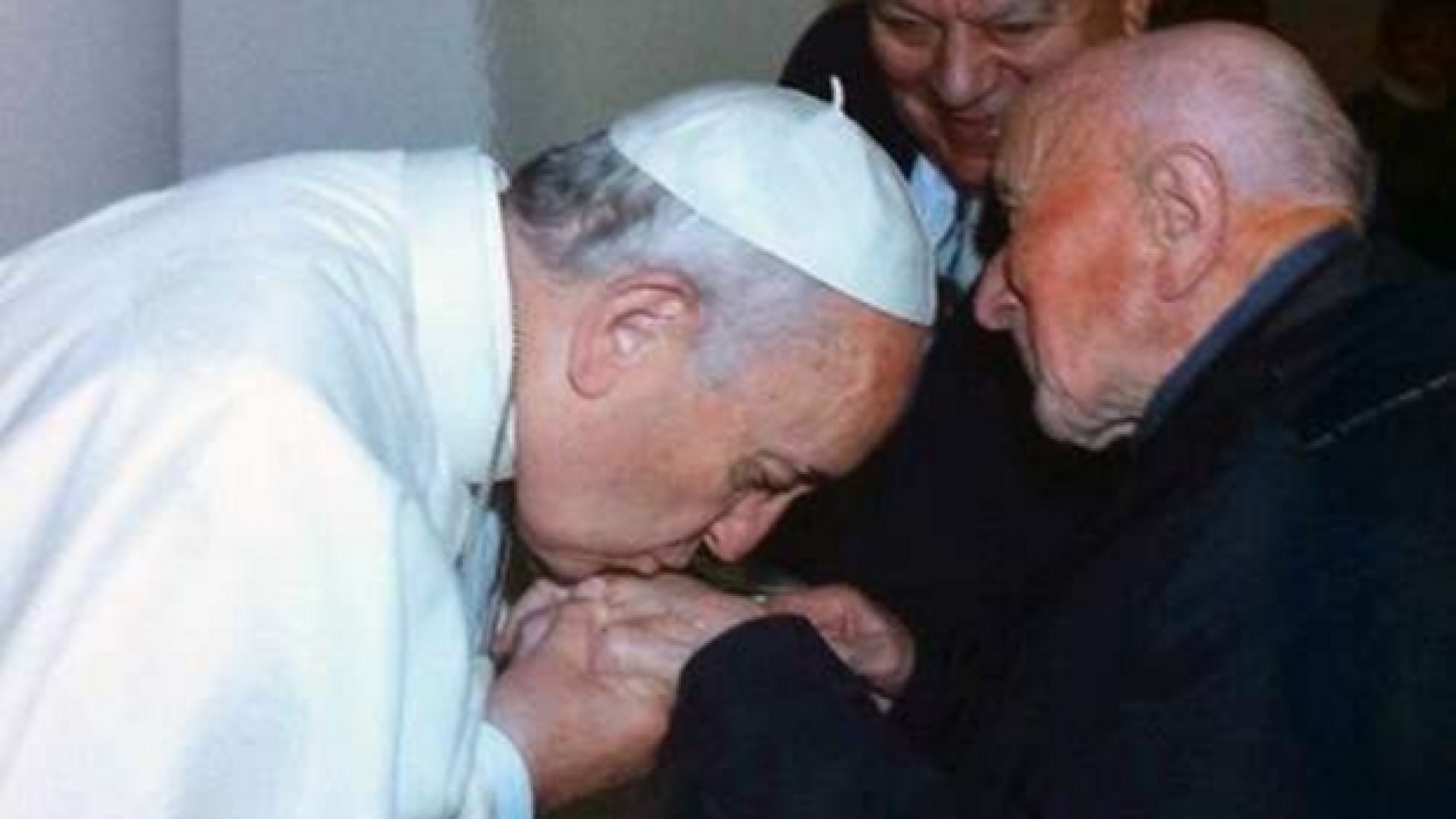 Immagine di Il salesiano don Faletti festeggia il secolo di vita