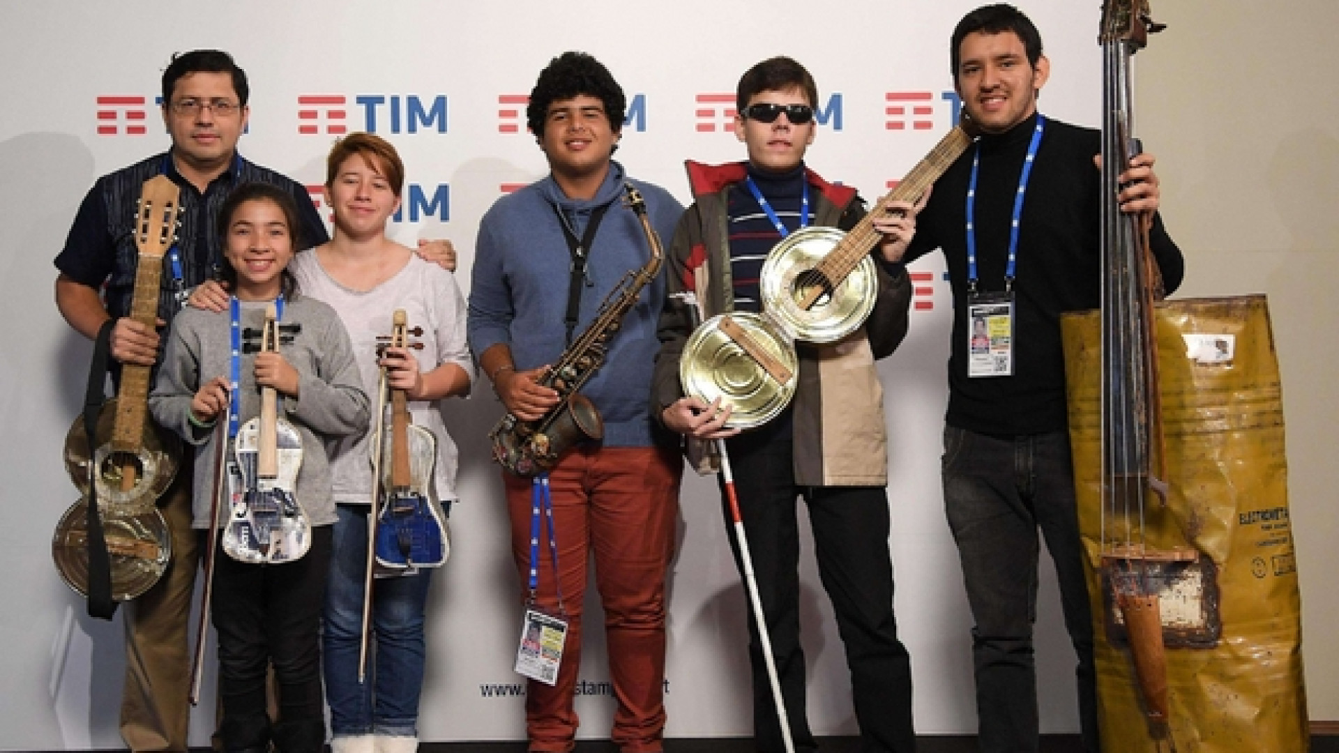 Immagine di Il messaggio di pace dei bambini dell'orchestra «riciclata» di Asuncion