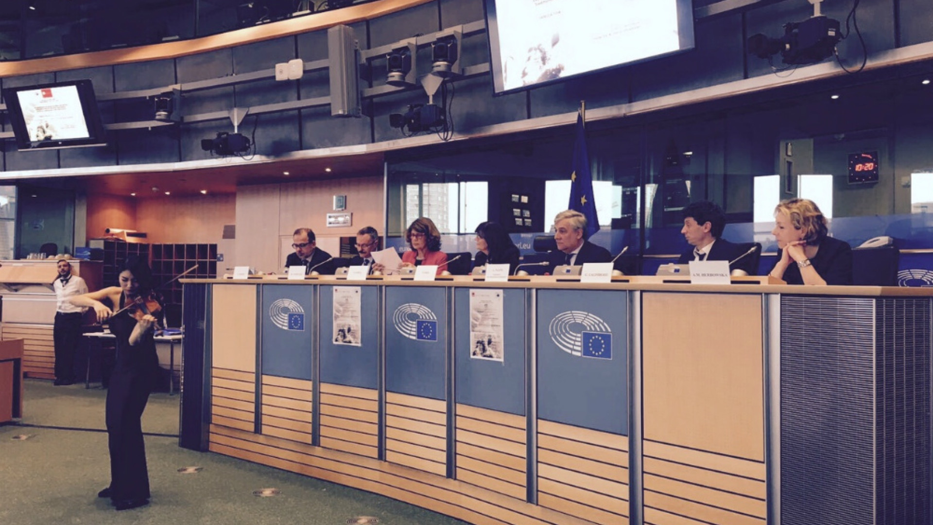 Immagine di Il Sistema Cremona protagonista al Parlamento Europeo
