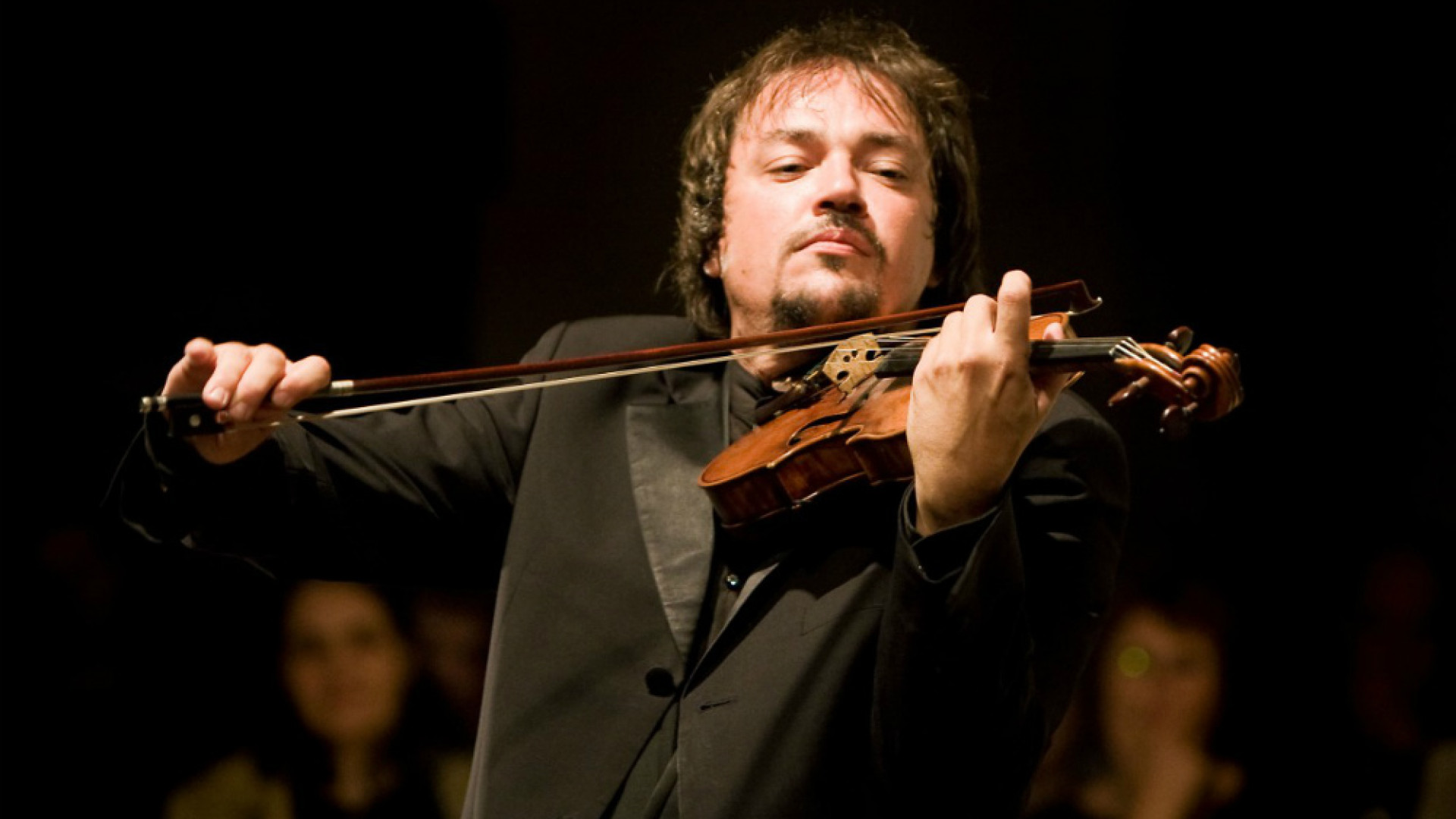 Immagine di Krylov solista e direttore con “I Pomeriggi Musicali”