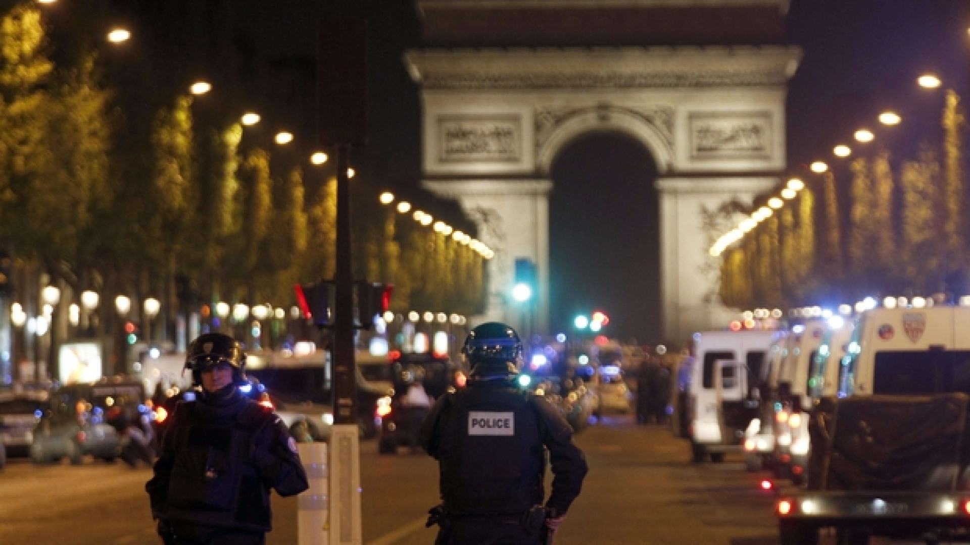 Immagine di Fermati 3 familiari del killer dei poliziotti. Il Daesh rivendica